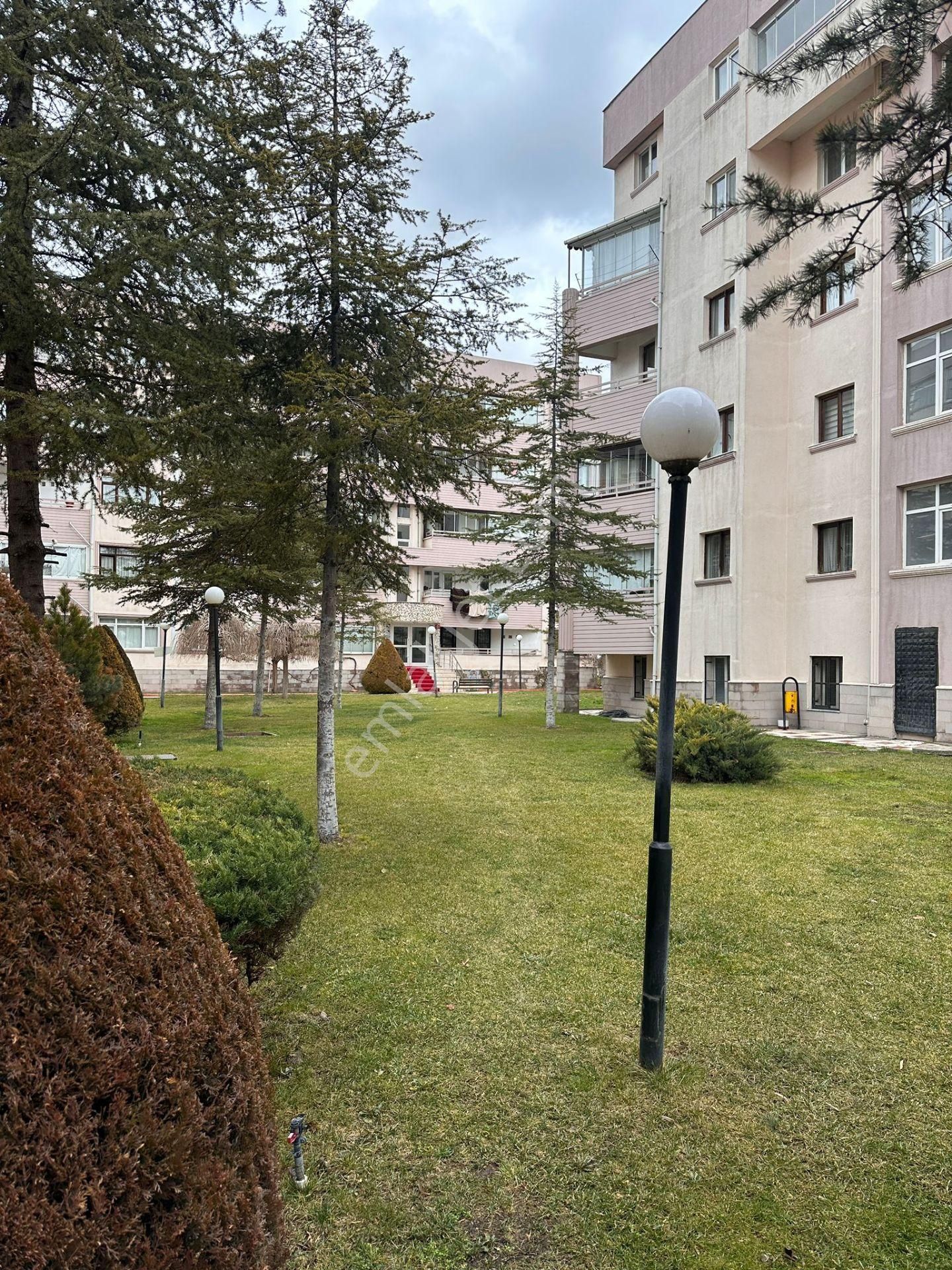 Etimesgut Güzelkent Mh.de 3+1 Satılık Daire - Görsel 14