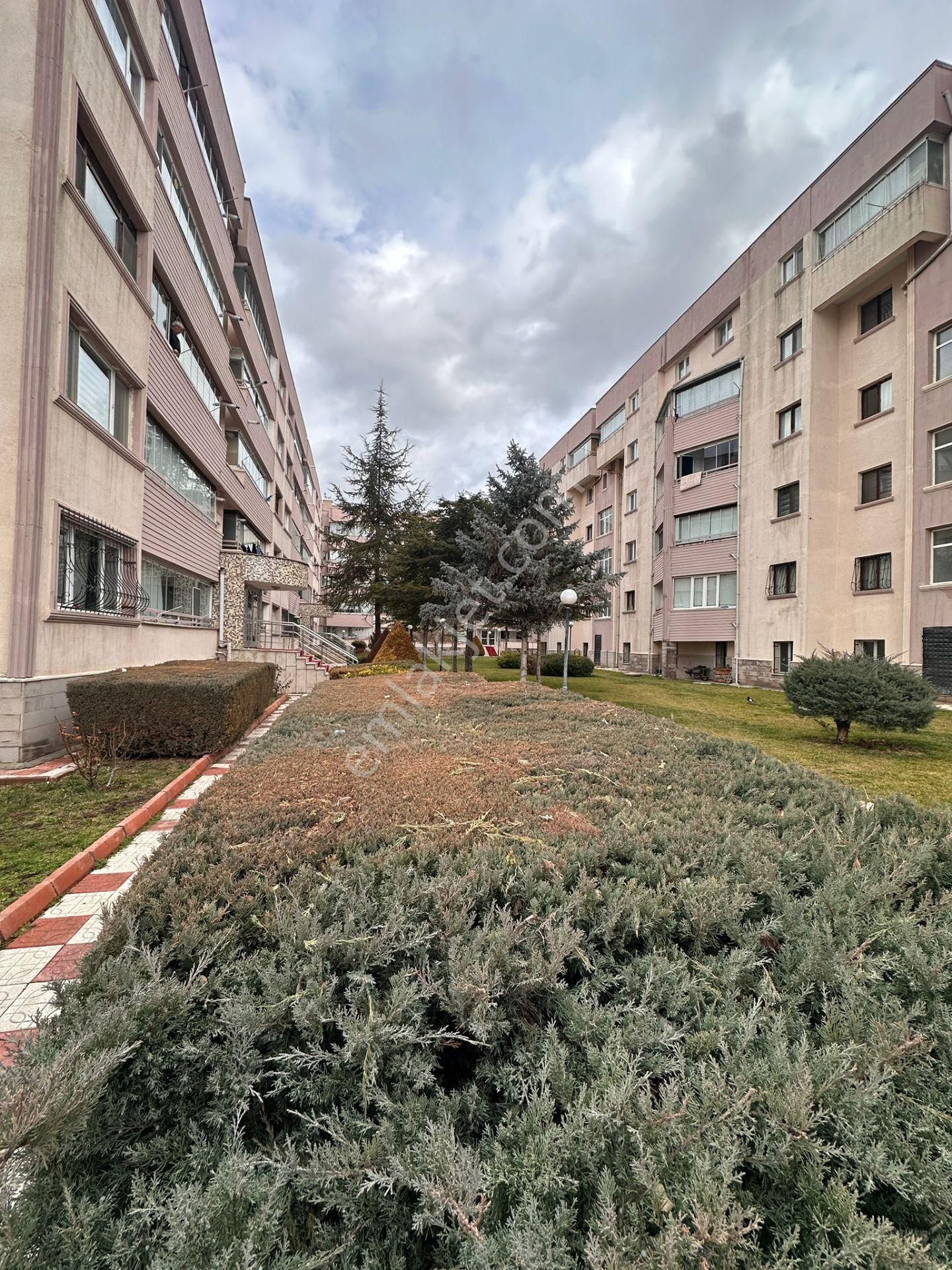 Etimesgut Güzelkent Mh.de 3+1 Satılık Daire - Görsel 16