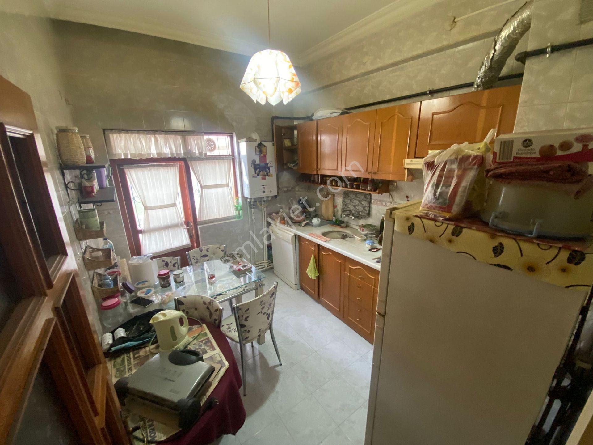 Pınarbaşı Mahallesinde Cadde Üzeri Katta Bağımsız Yetişen Alır - Görsel 12