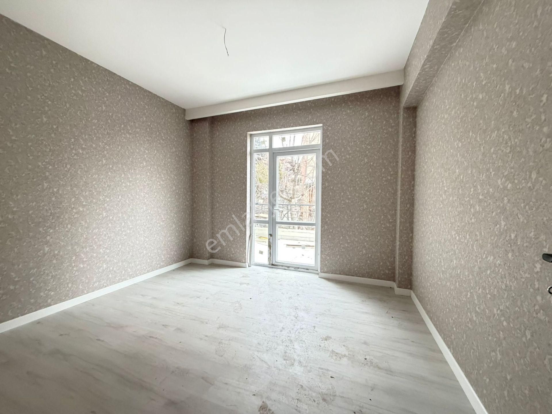 Gökçe Emlak'tan Bağımsız Mutfaklı Sıfır 1+1 Daire - Görsel 2