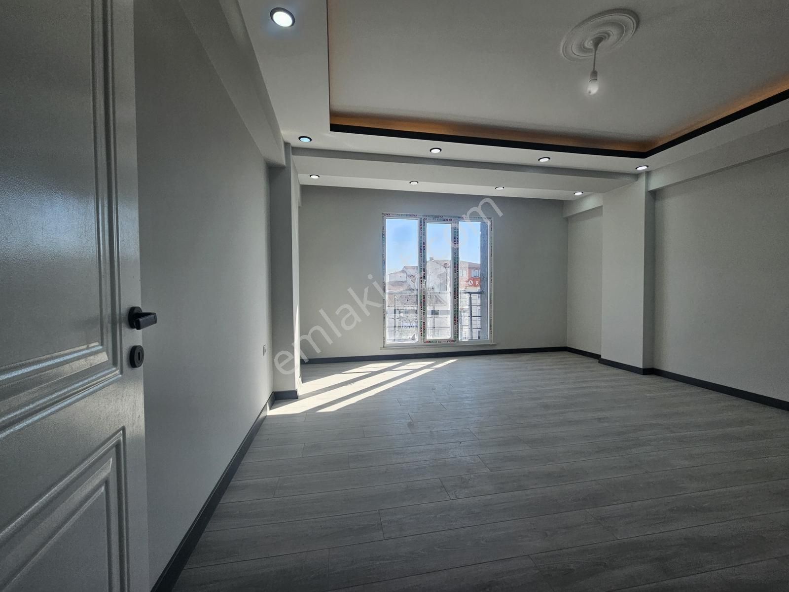 Kapaklı Mevlaana Mahallesi 2+1 Kullanışlı Daire - Görsel 20