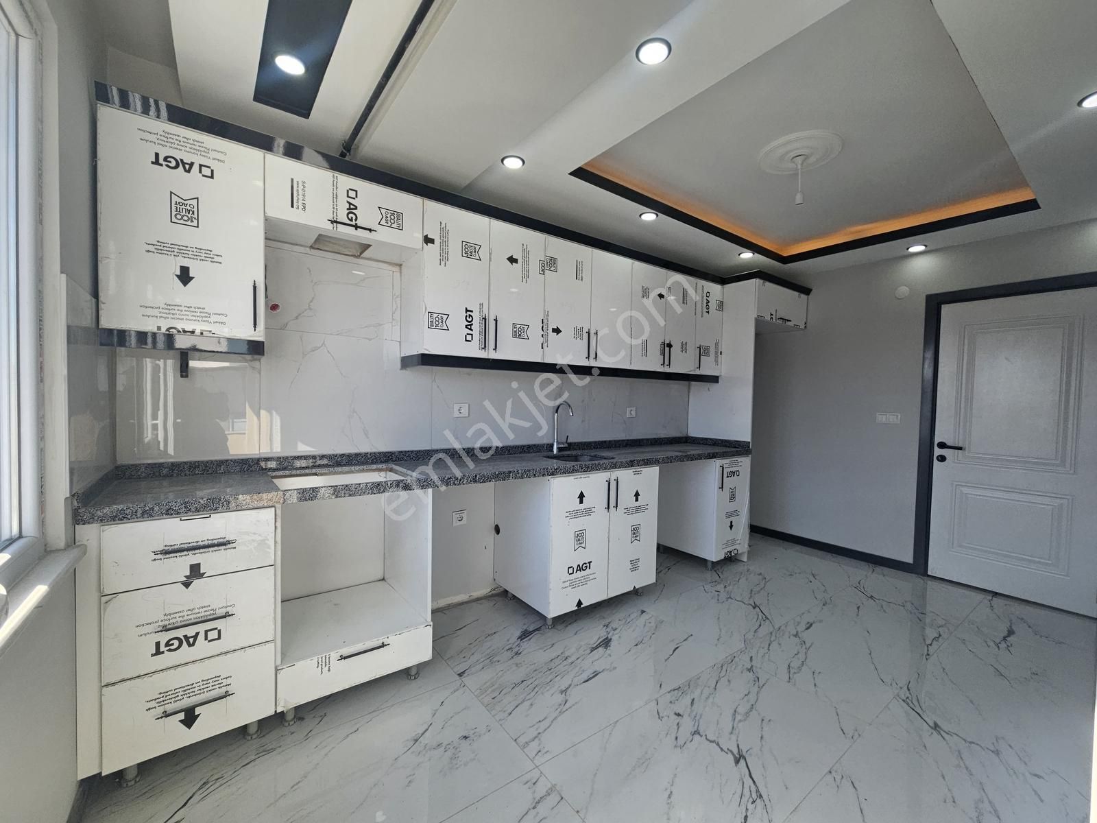 Kapaklı Mevlaana Mahallesi 2+1 Kullanışlı Daire - Görsel 9