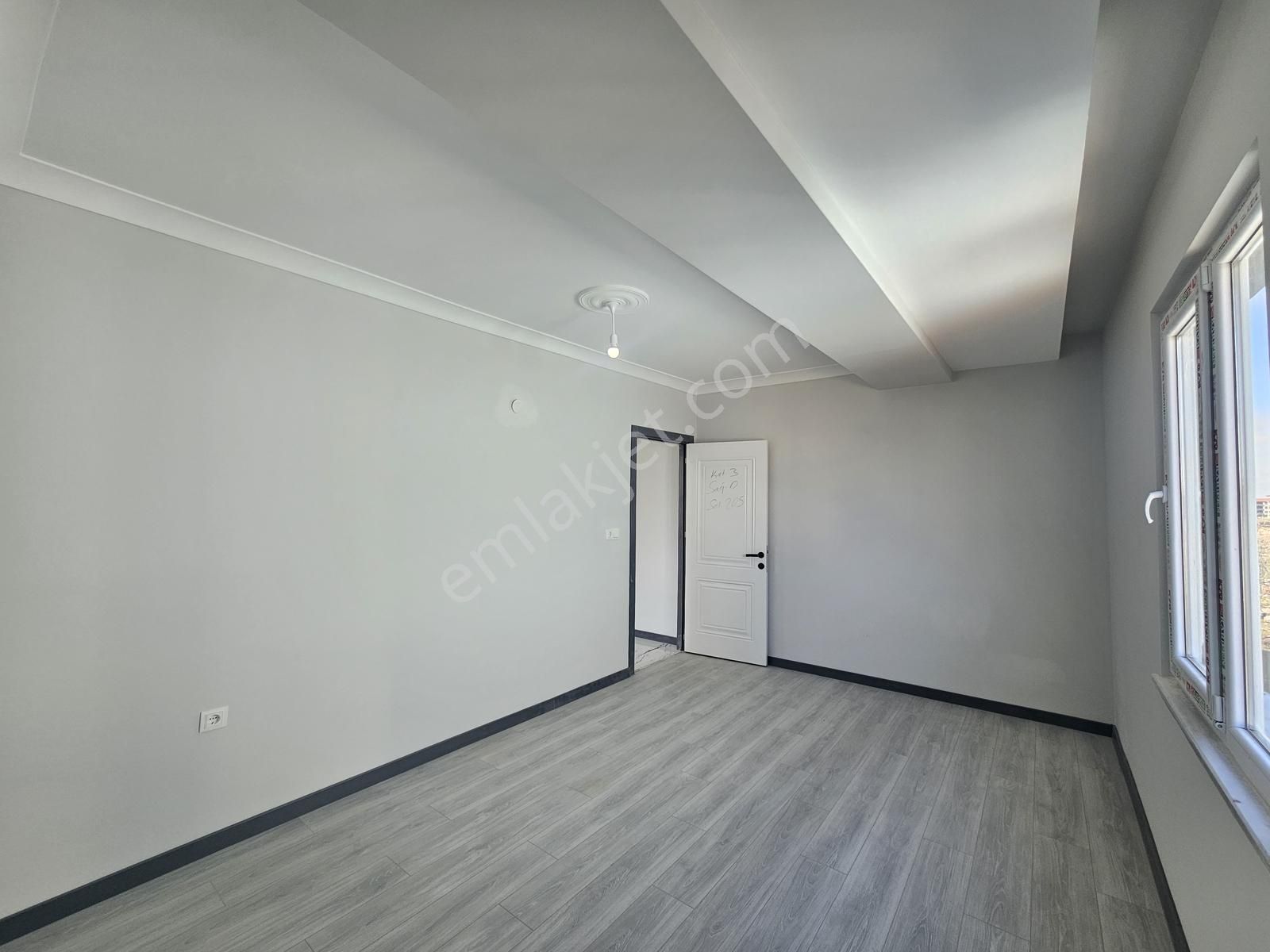 Kapaklı Mevlaana Mahallesi 2+1 Kullanışlı Daire - Görsel 8