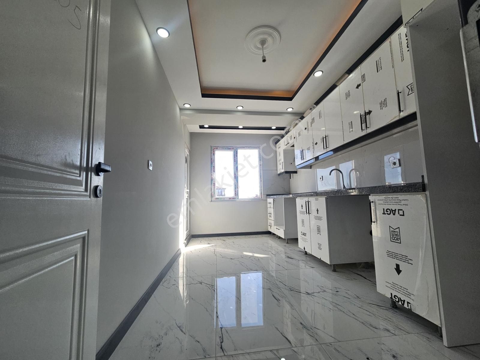 Kapaklı Mevlaana Mahallesi 2+1 Kullanışlı Daire - Görsel 14
