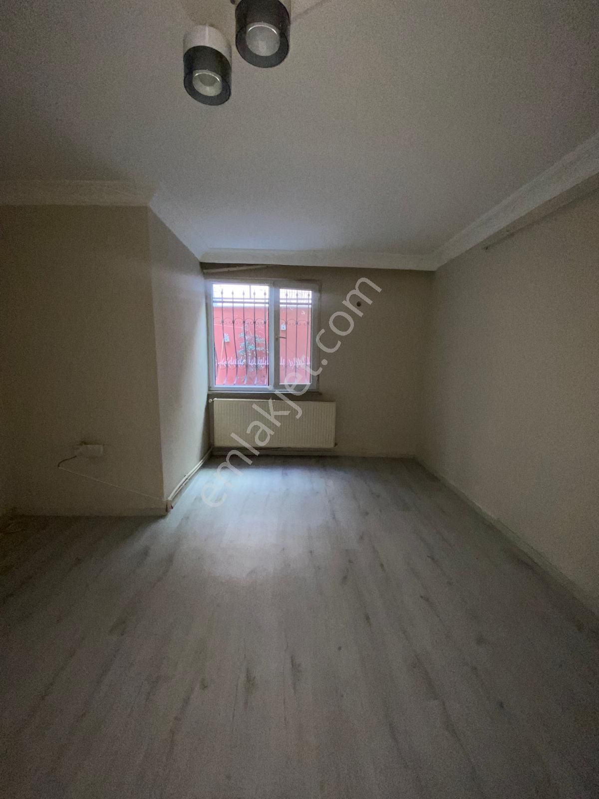 Müslüm Emlaktan 2+1 Satılık Bahçe Katı - Görsel 4