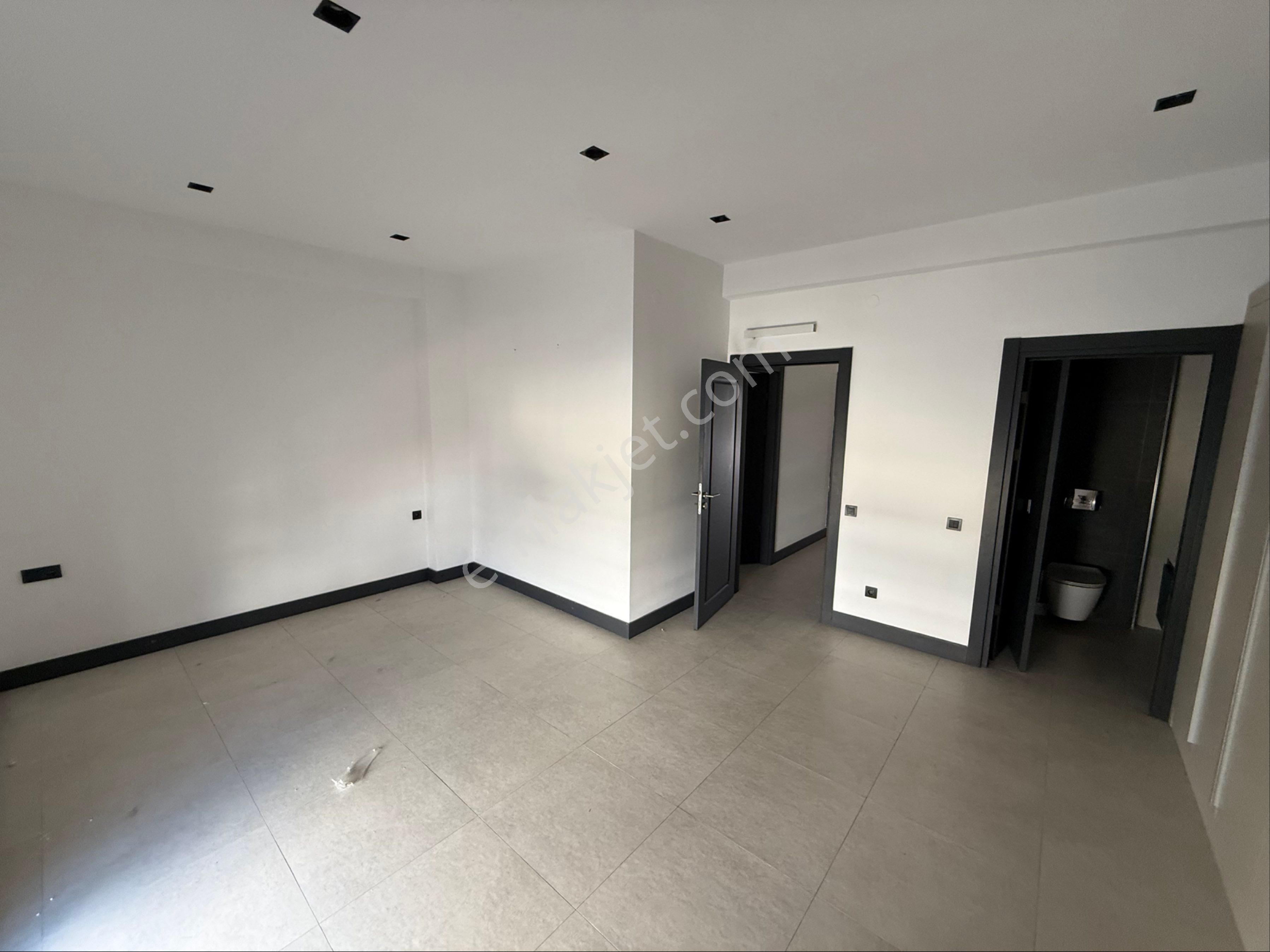 Marinada 5+1 Dublex Kapalı Otoparklı Giyinme Odalı Açık Yüzme Havzlu - Görsel 19