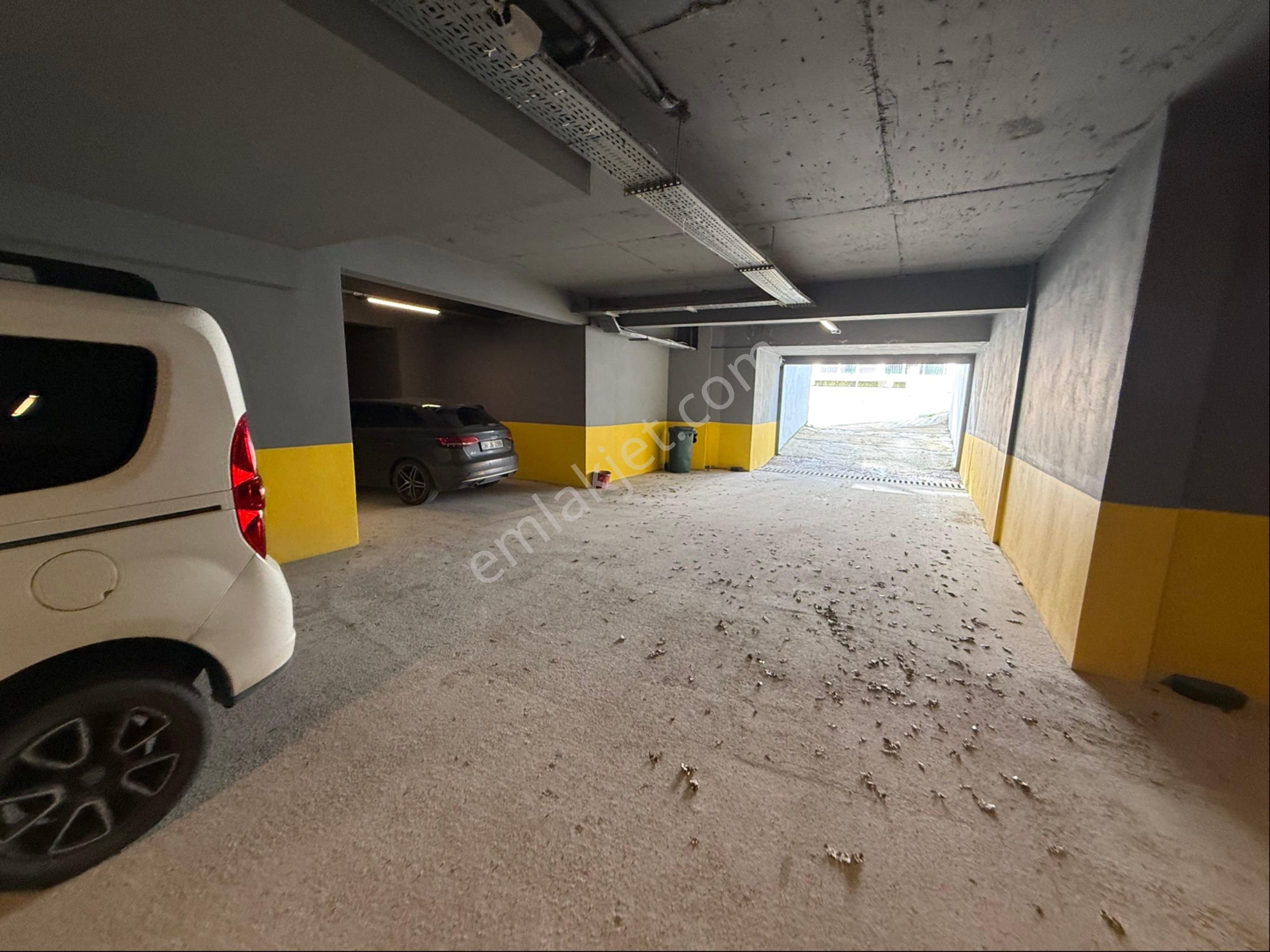 Marinada 5+1 Dublex Kapalı Otoparklı Giyinme Odalı Açık Yüzme Havzlu - Görsel 33