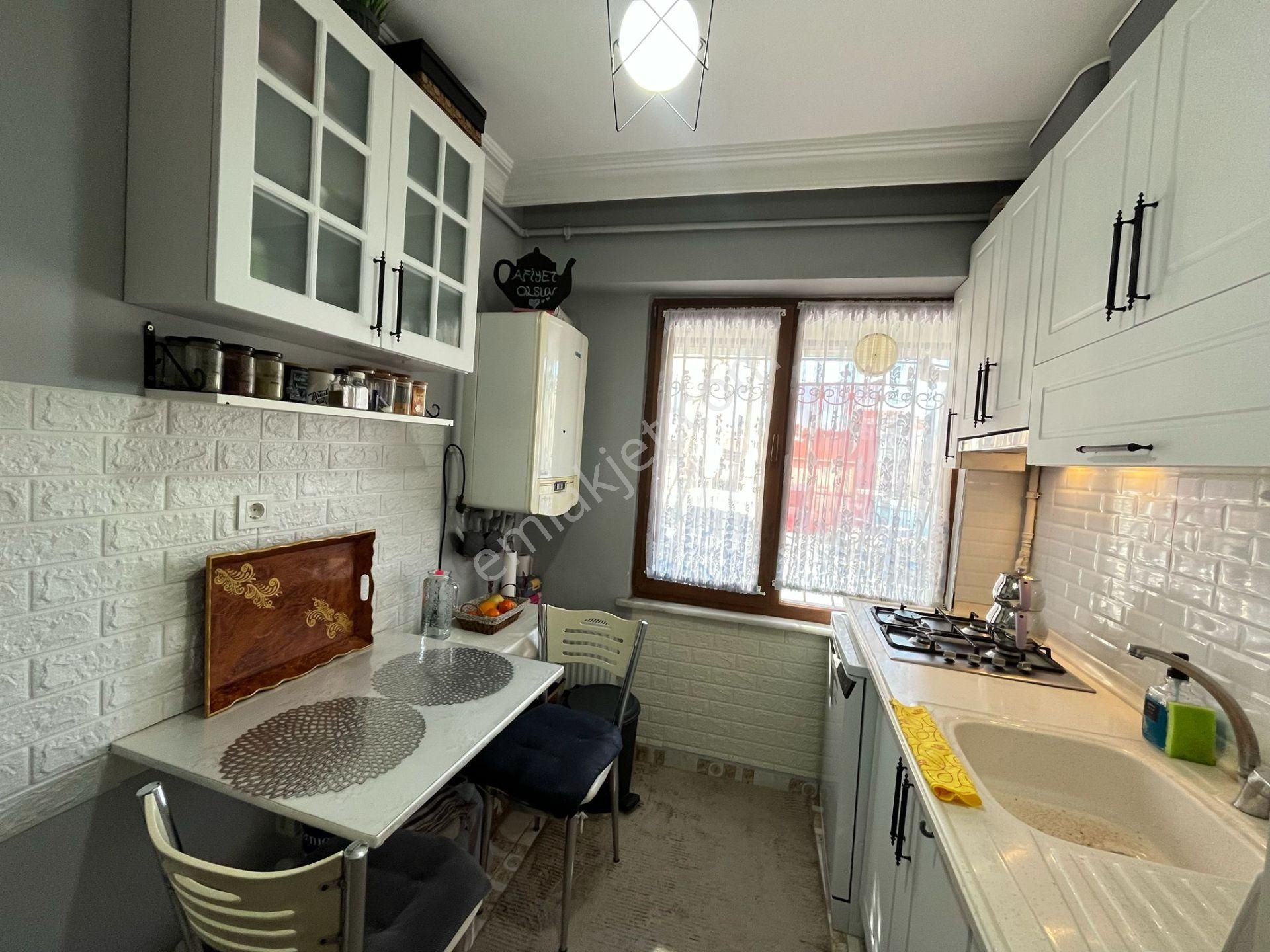 Yusuf Emlaktan Satılık Yüksek Giriş Sultanmuratta - Görsel 4