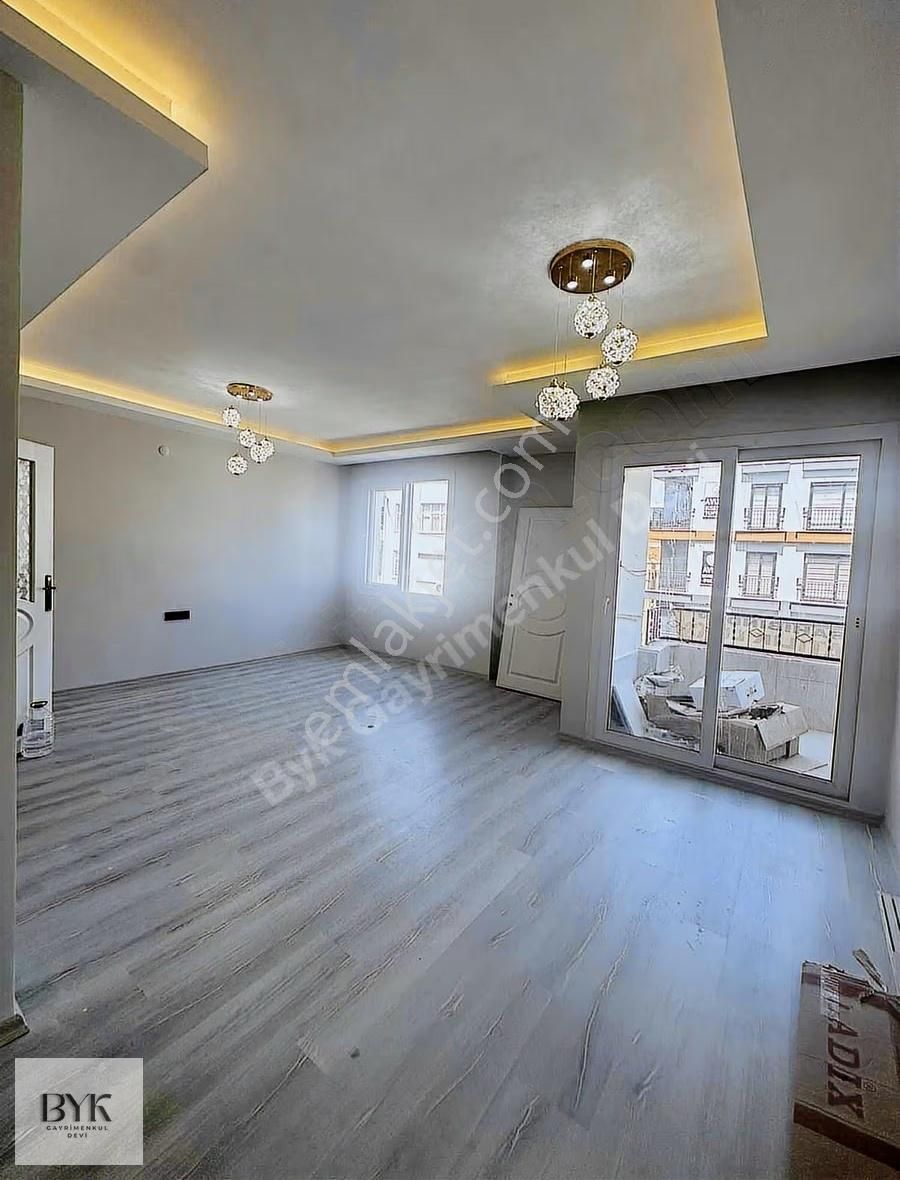 Bankaların Caddesinde Lüks 3+1 Satılık Daire - Görsel 9