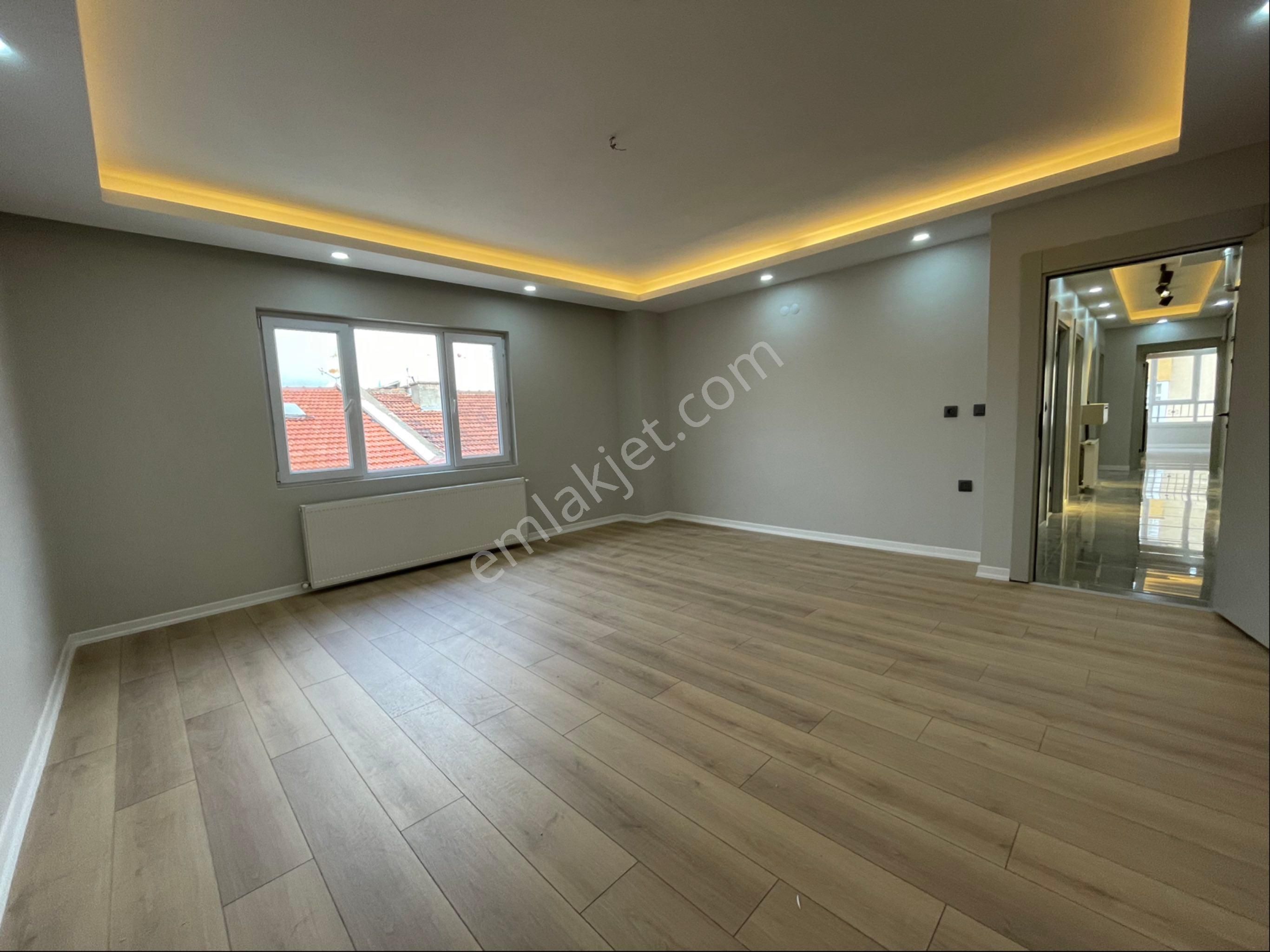 Ns Prestij Den İstasyon Mah Geniş Kat Da Full Yapılı Daire - Görsel 17