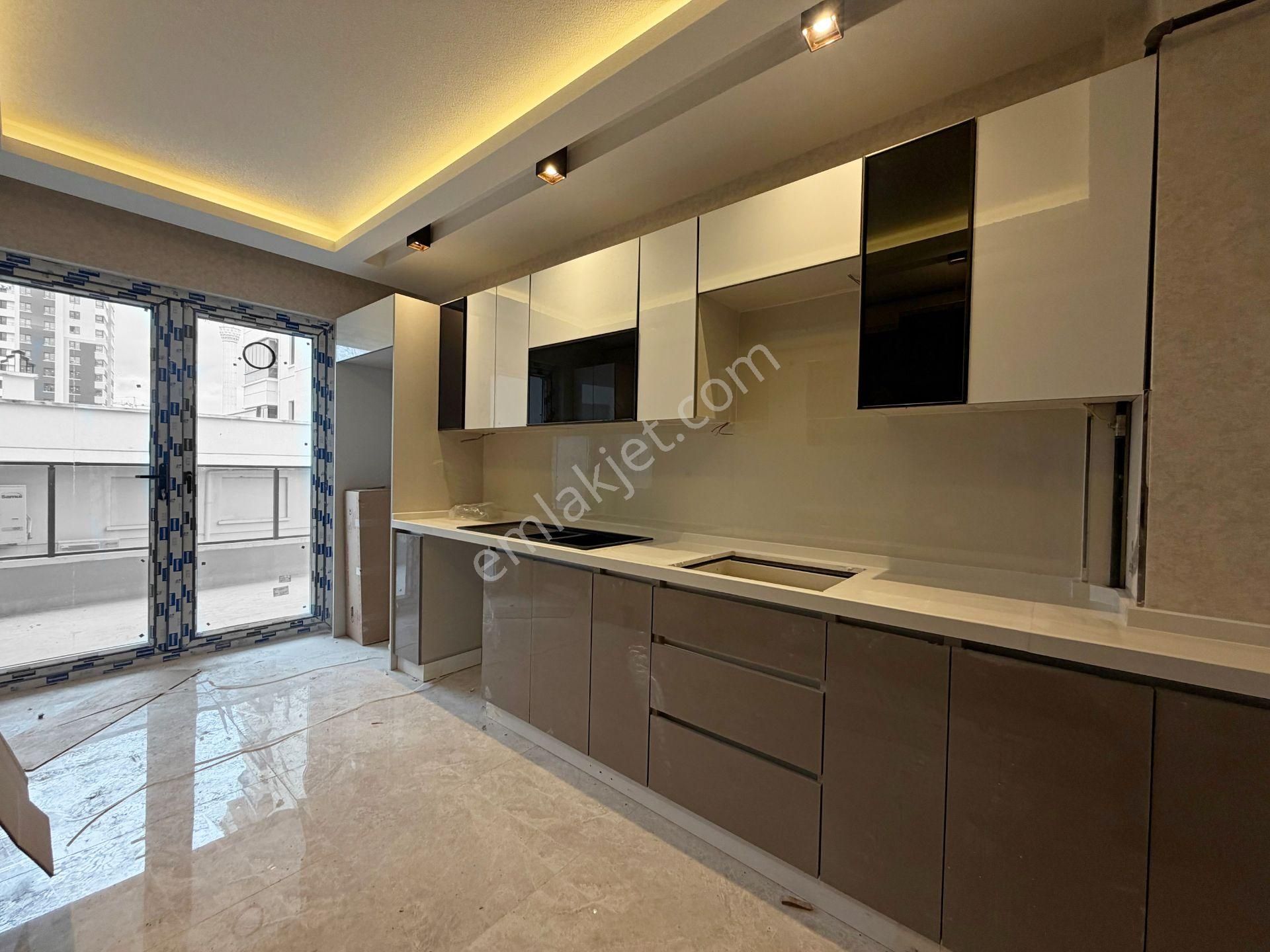 Cihandan Yahyalarda Onkoloji Hast Yakını İvedik Cadde Üzeri 4+1