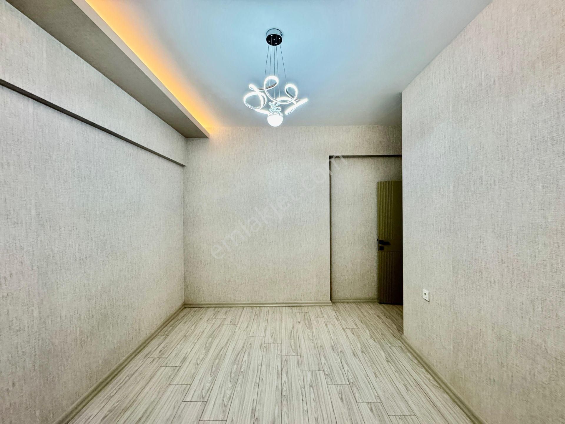 Gökçe Emlak'tan Sarayda Merkezi Konumda Sıfır 2+1 Daire - Görsel 13