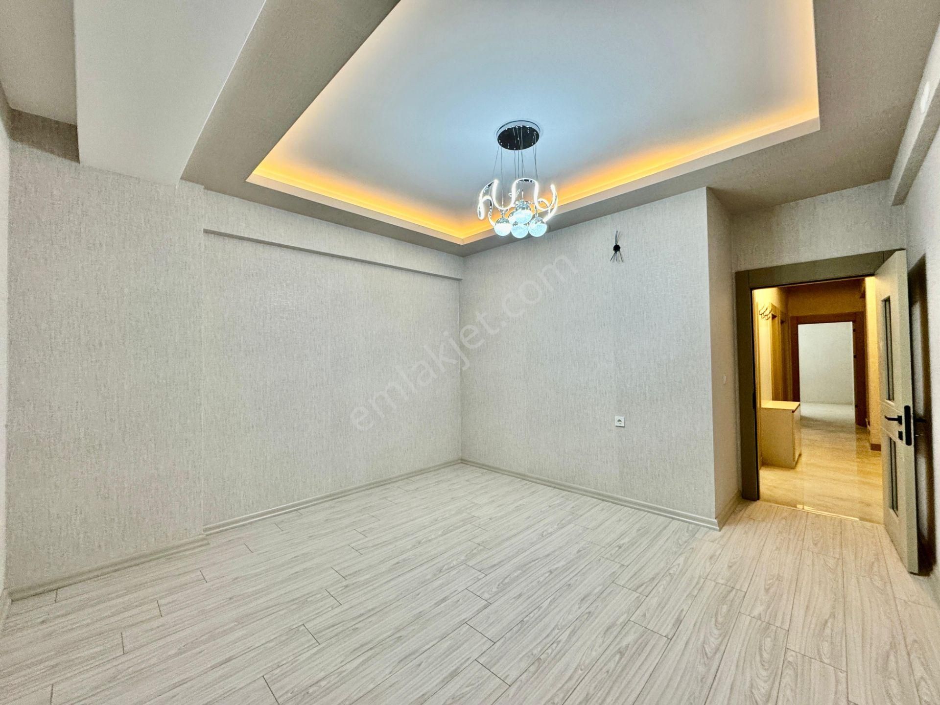 Gökçe Emlak'tan Sarayda Merkezi Konumda Sıfır 2+1 Daire - Görsel 8