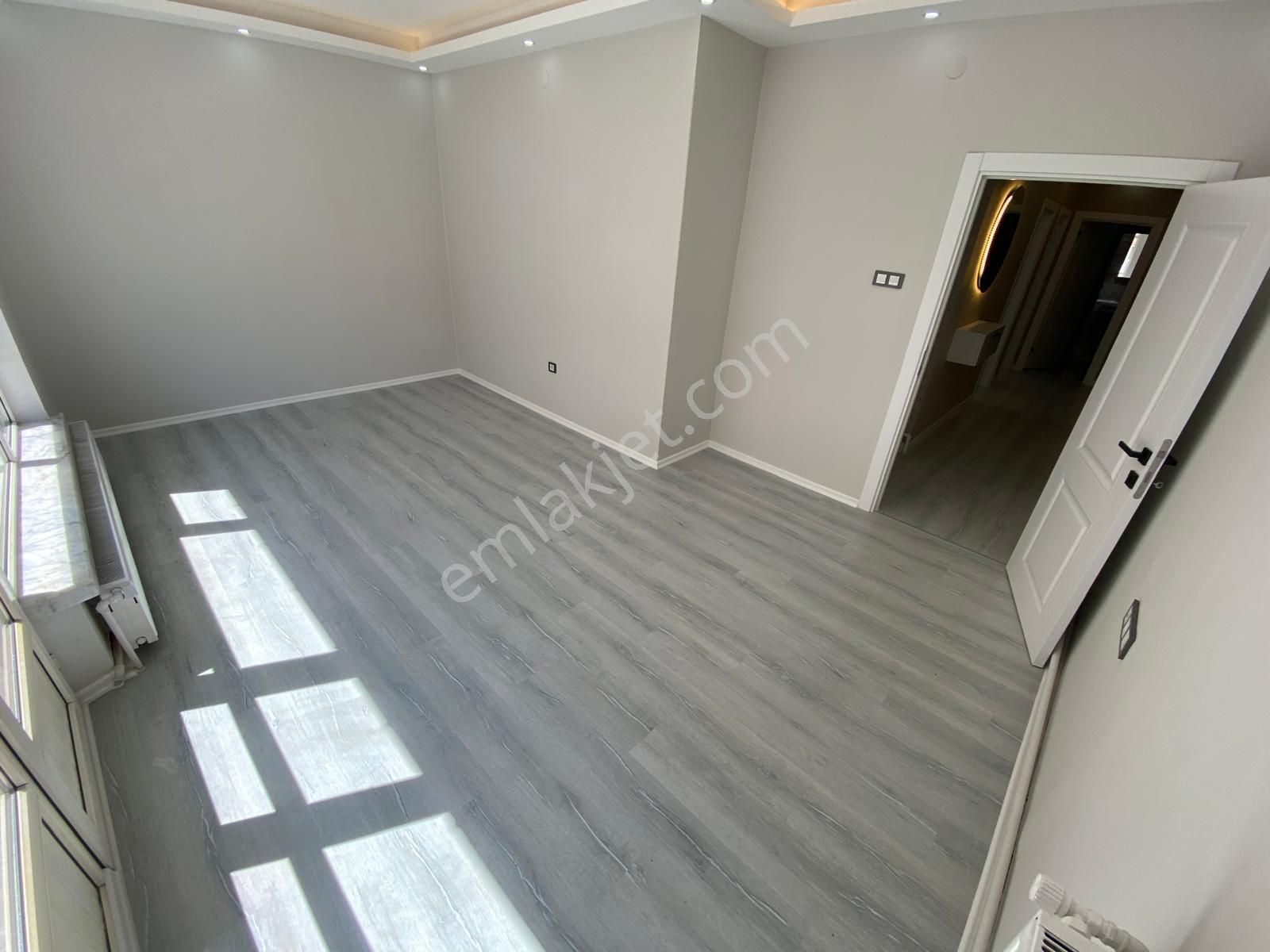 Tepebaşı Mah Gazino Göbekte Bağımsız Katta 3+1 Satılık Daire - Görsel 11