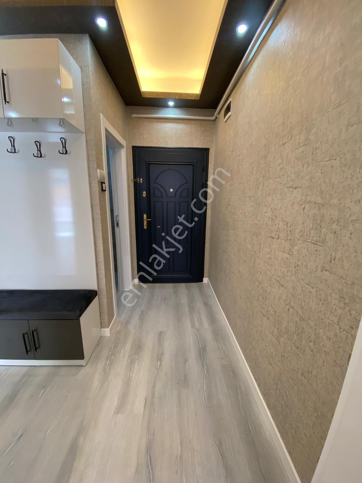 Tepebaşı Mah Gazino Göbekte Bağımsız Katta 3+1 Satılık Daire - Görsel 8