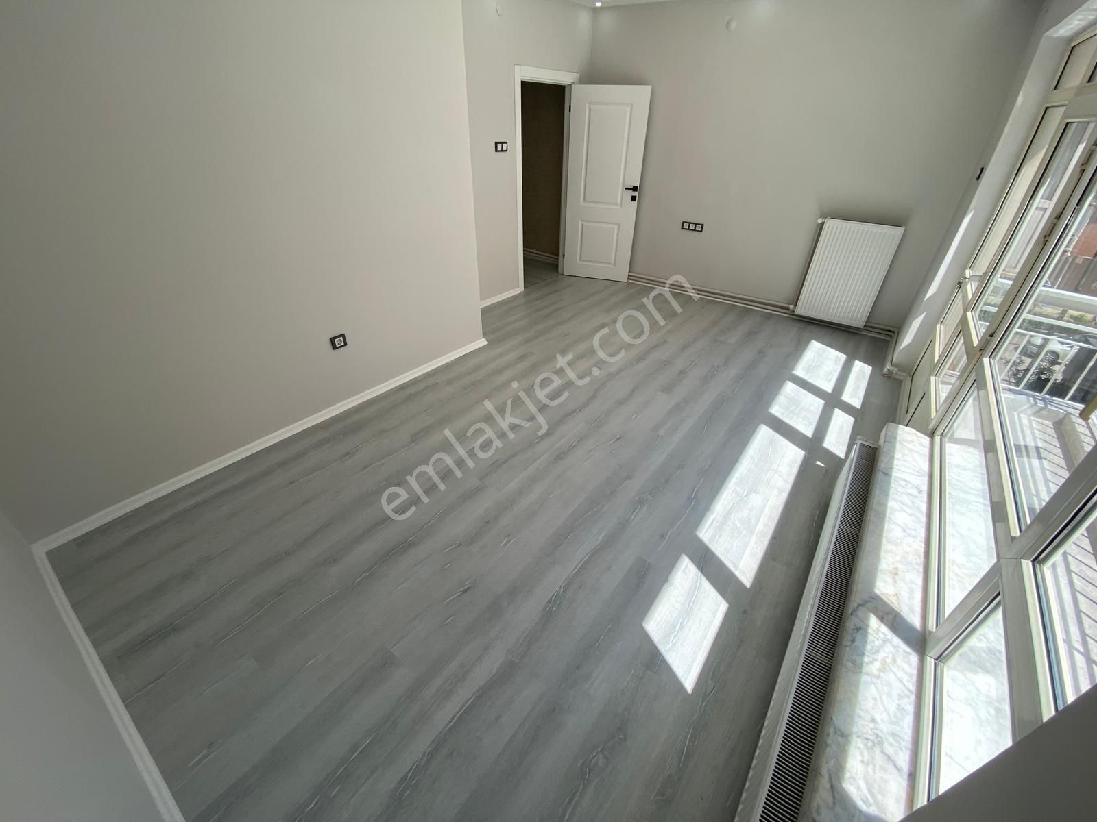 Tepebaşı Mah Gazino Göbekte Bağımsız Katta 3+1 Satılık Daire - Görsel 13