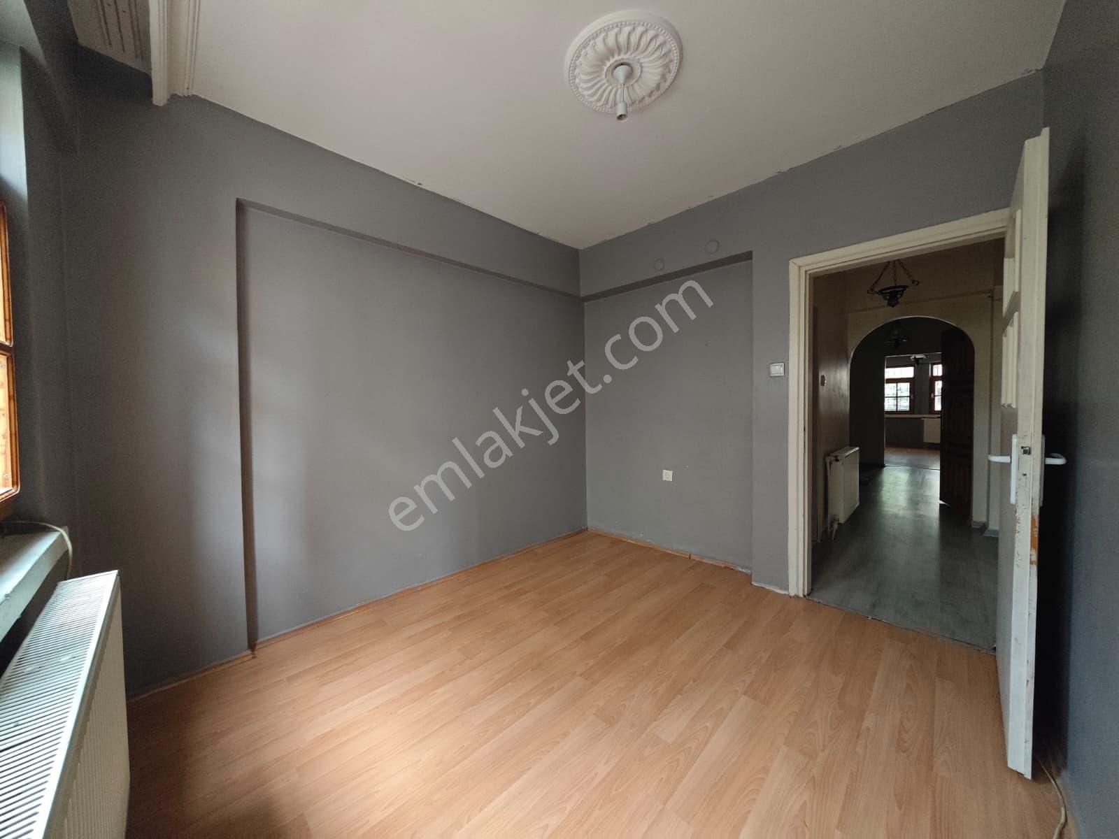 Ekin Mahallesinde Su Deposu Yakını 2+1 Satılık Yüksek Giriş !! - Görsel 14