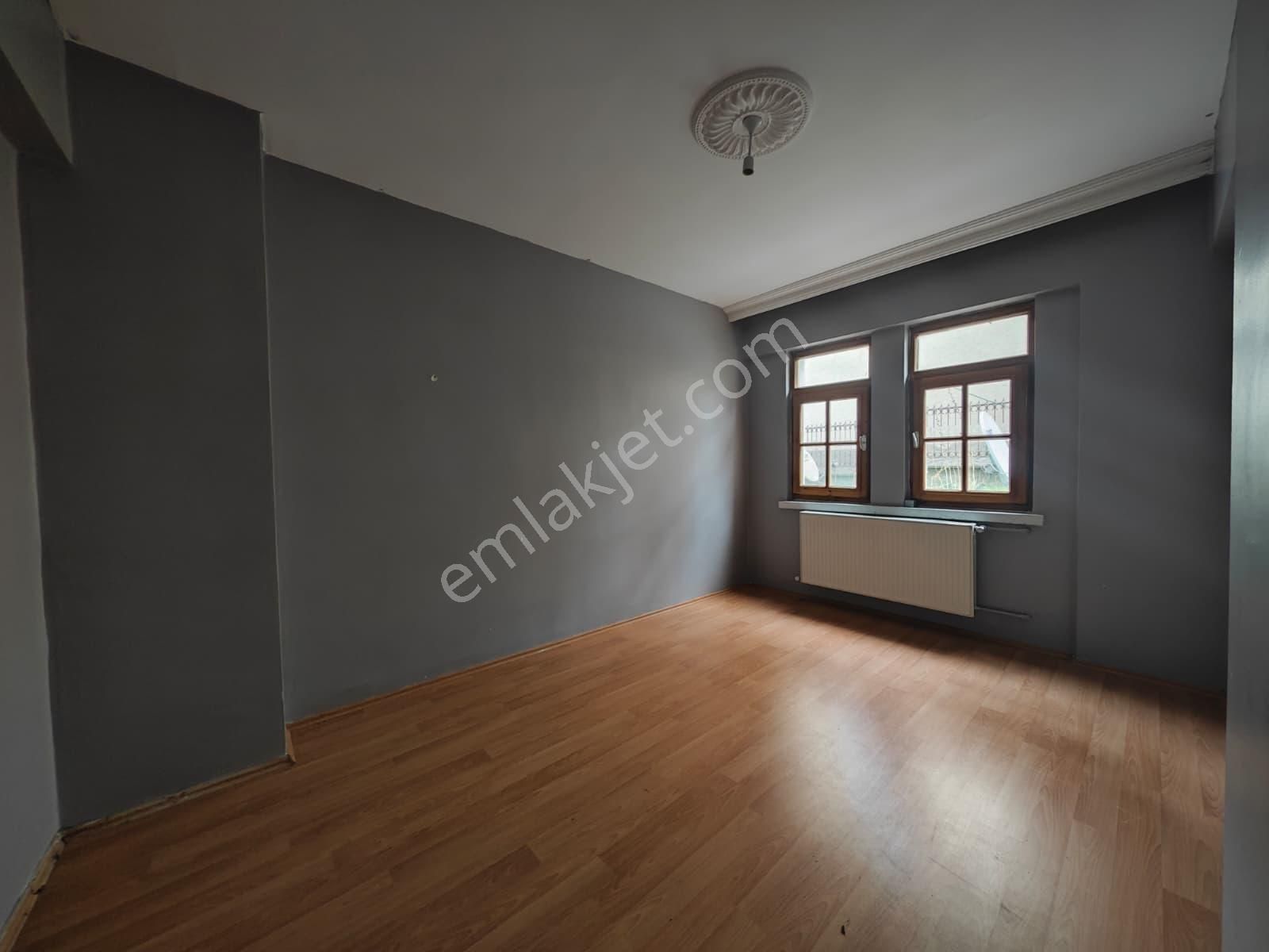 Ekin Mahallesinde Su Deposu Yakını 2+1 Satılık Yüksek Giriş !! - Görsel 6