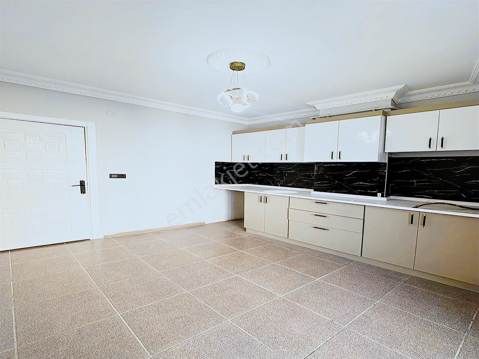 Boss Yapı'dan Cadde Üstü Ulaşamın Dibinde 2+1 110m² Arakat Daire - Görsel 5