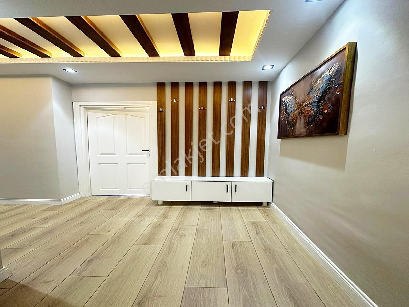 Boss Yapıdan Full Dekorlu Geniş M² Özel Tasarım Mutfak 2+1 Daire - Görsel 13