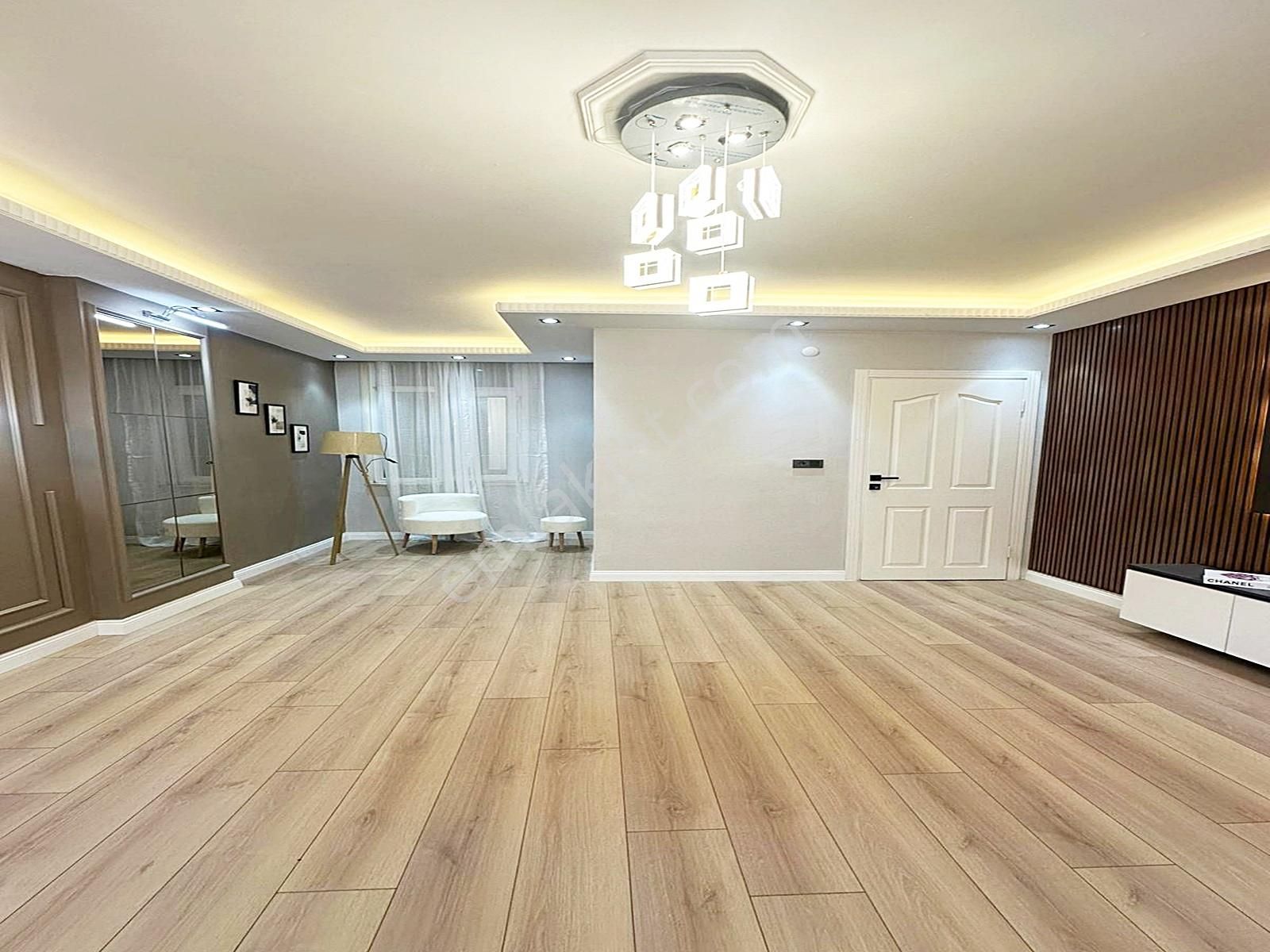 Boss Yapıdan Full Dekorlu Geniş M² Özel Tasarım Mutfak 2+1 Daire - Görsel 17