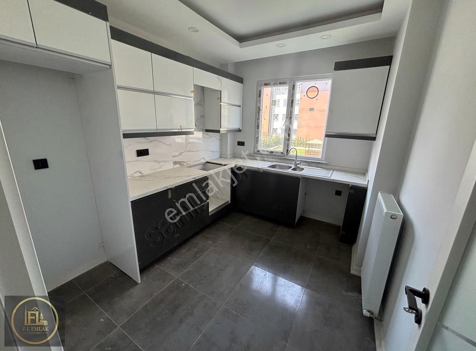 F-l Emlaktan Sancaktepe Blue Garden Sitesi 2+1 Ara Kat - Görsel 28