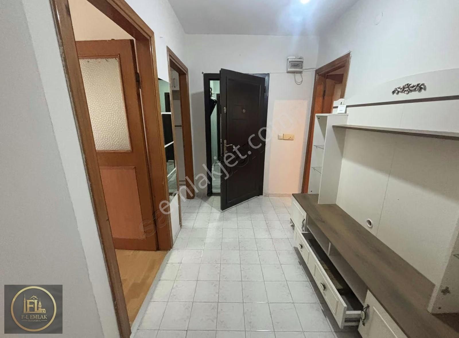 F-l Emlaktan Eşyalı 1+1 Çarşı Metroya 5 Dk - Görsel 35