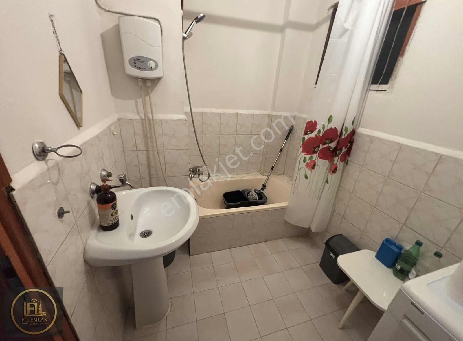 F-l Emlaktan Eşyalı 1+1 Çarşı Metroya 5 Dk - Görsel 34