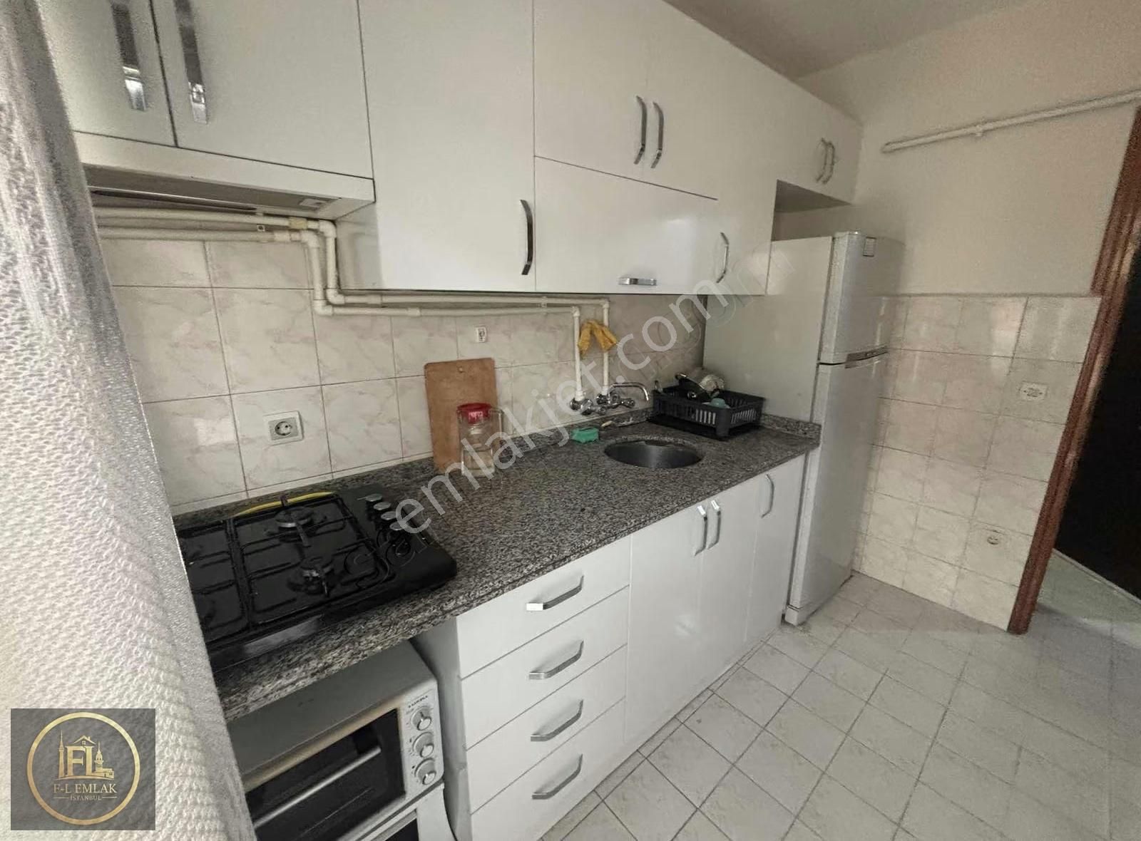 F-l Emlaktan Eşyalı 1+1 Çarşı Metroya 5 Dk - Görsel 12