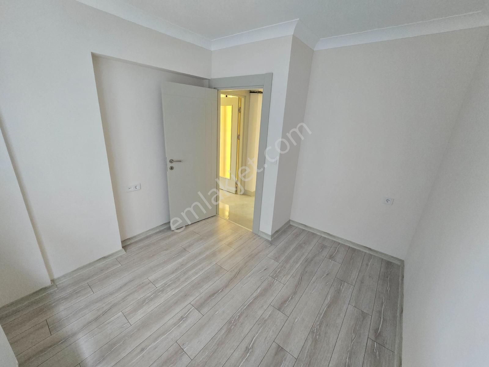 İstasyon Mah Satılık 2+1 Asansörlü Kilerli Sıfır Ön Cephe Daire - Görsel 23