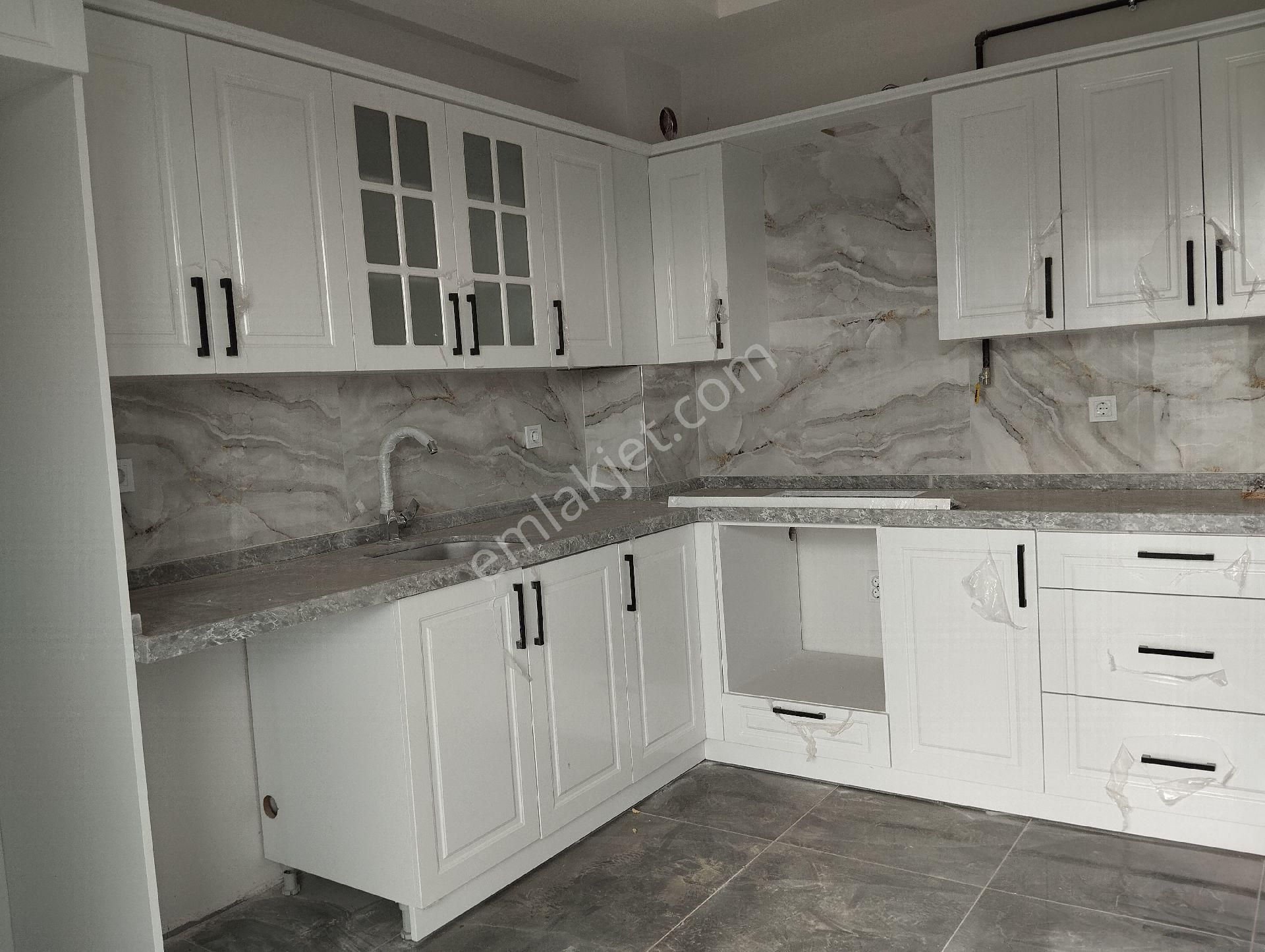 Büyük Ferah Kaliteli 3+1 - Görsel 3