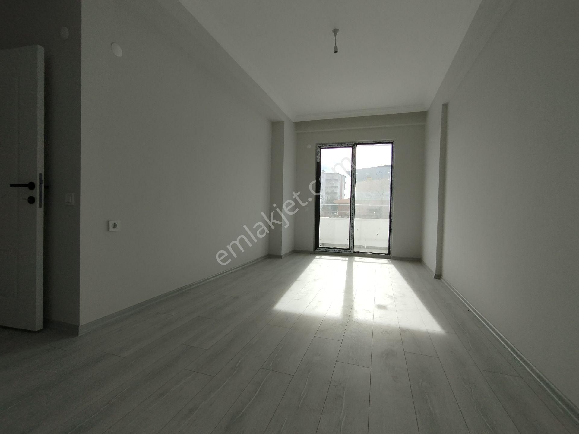 Büyük Ferah Kaliteli 3+1 - Görsel 27