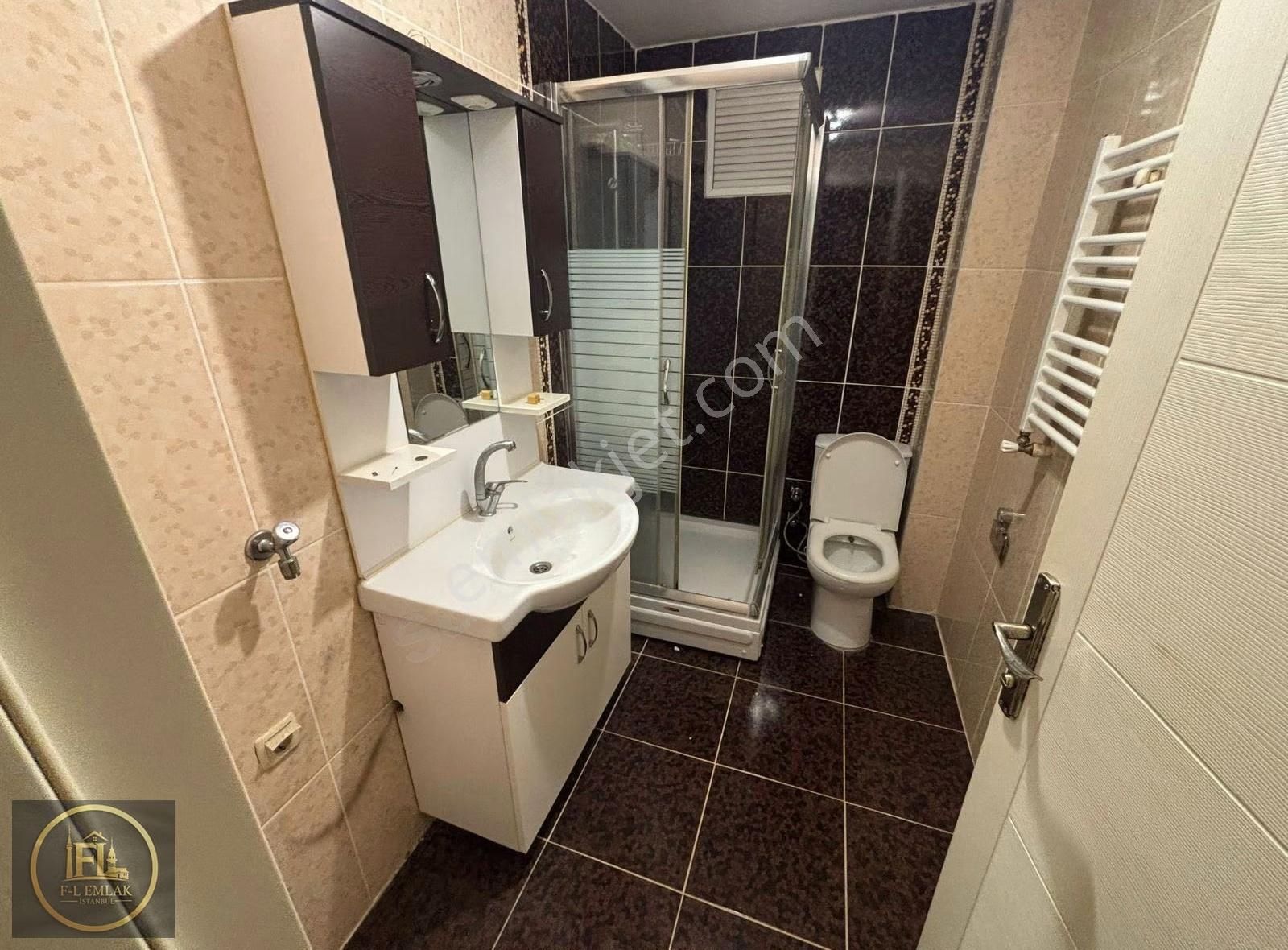 F-l Emlaktan Bulgurlu Metro Yürüme Mesfede 1+1 - Görsel 17