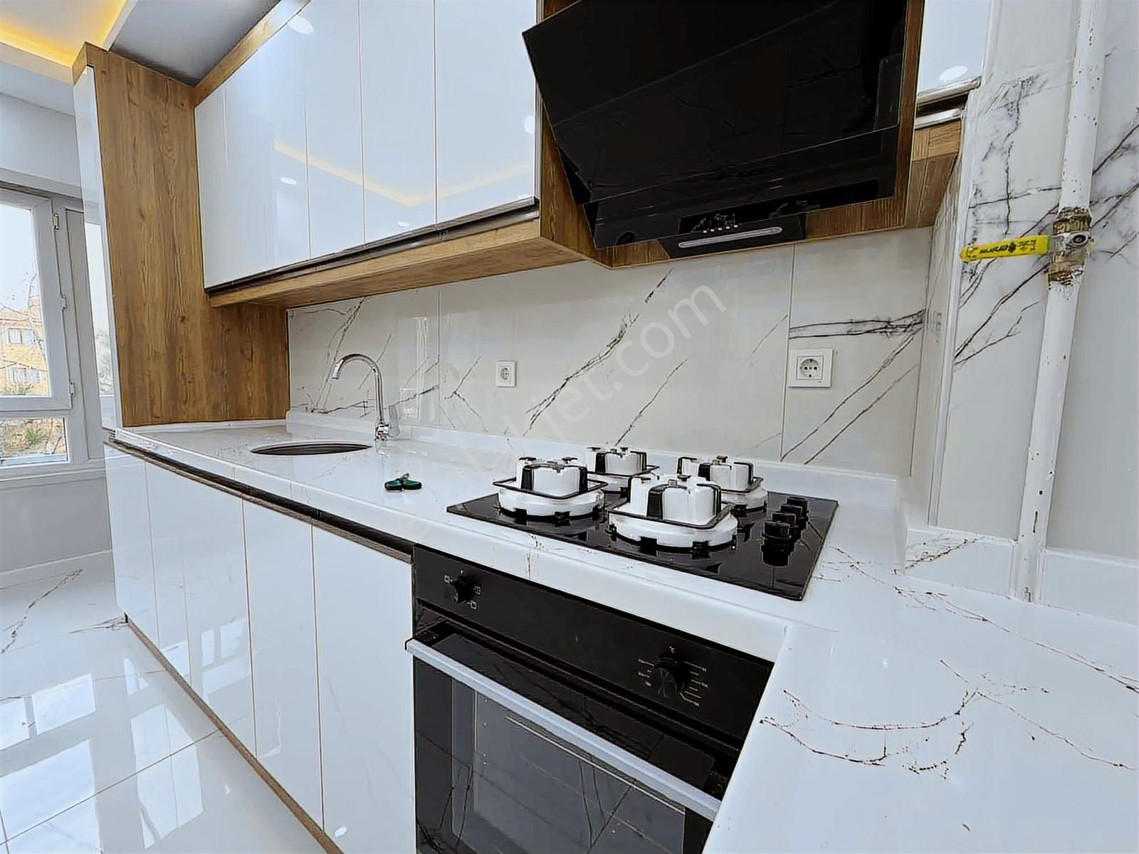 Eviva'dan 30 Ağustos Mah. Merkezde Ara Katta Full Yapılı 3+1 - Görsel 7