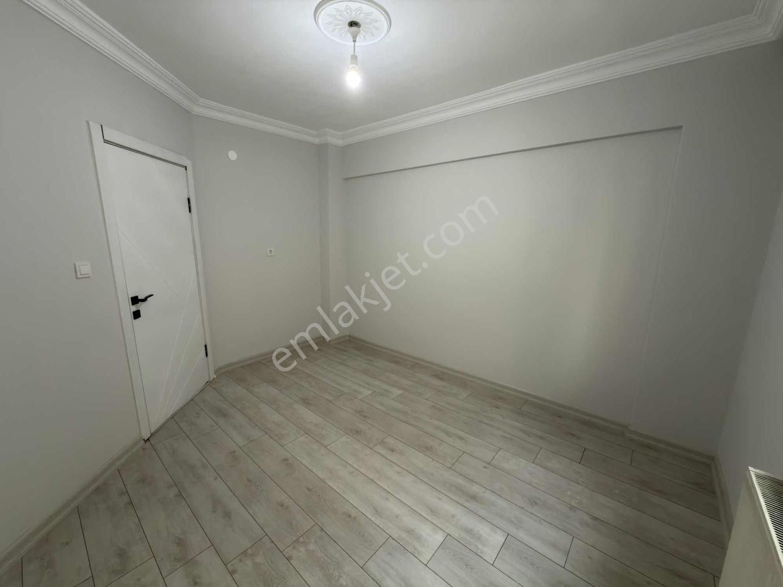 Eviva'dan 30 Ağustos Mah. Merkezde Ara Katta Full Yapılı 3+1 - Görsel 31