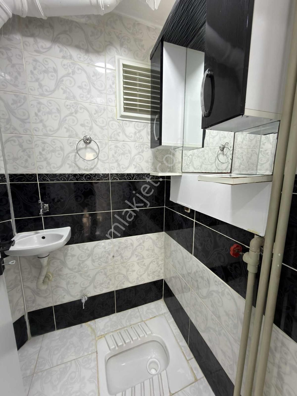 Eviva'dan 30 Ağustos Mah. Merkezde Ara Katta Full Yapılı 3+1 - Görsel 33