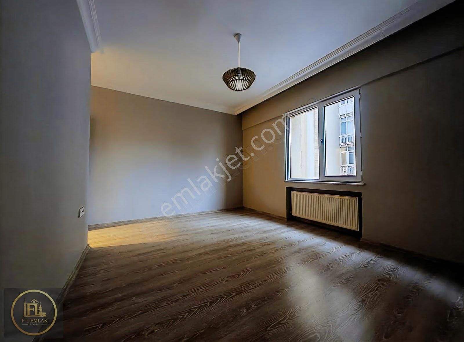 F-l Emlaktan Ataşehir Palandöken Sitesinde 2.kat Boş 3+1 125 M2 - Görsel 7