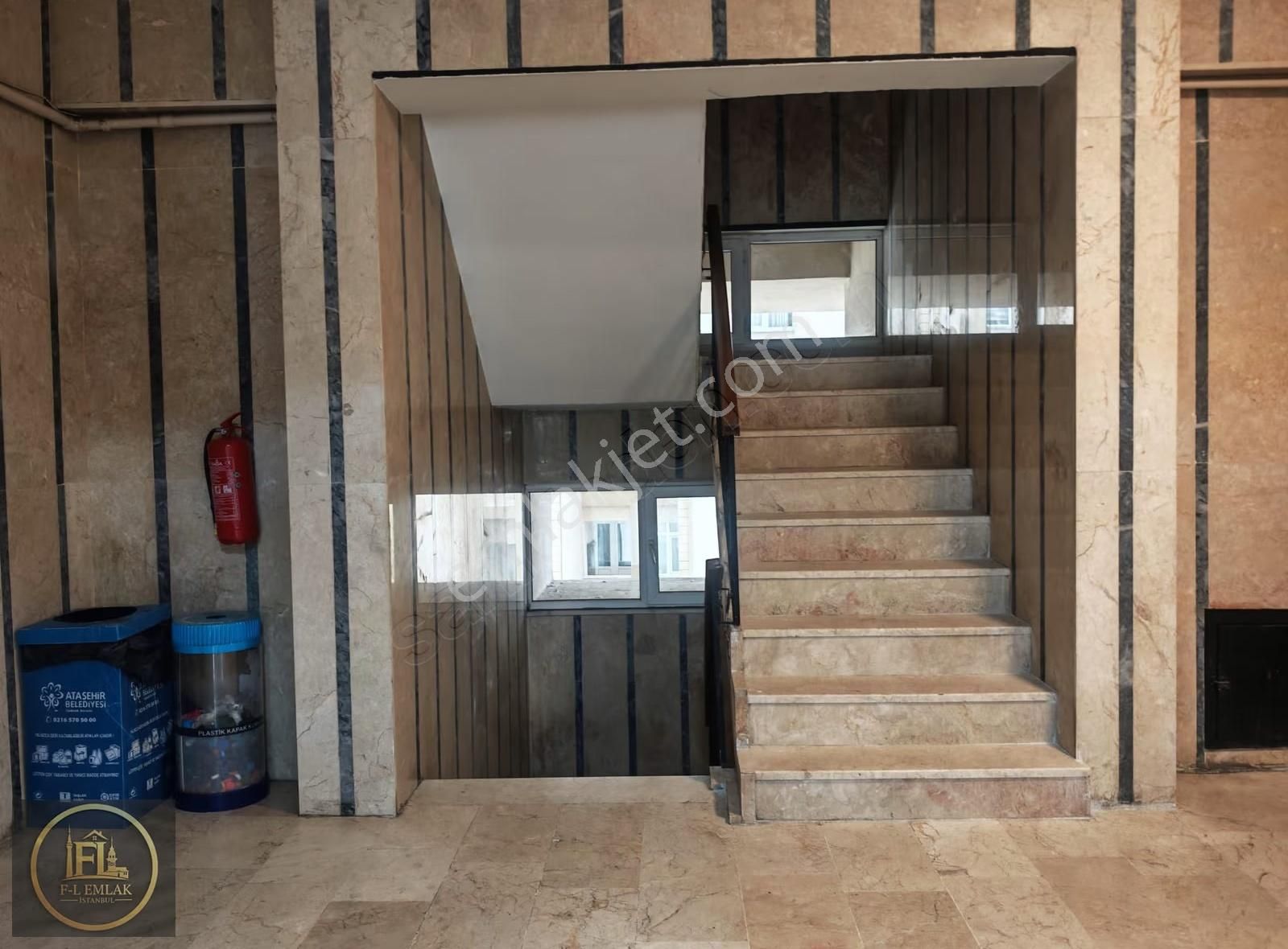 F-l Emlaktan Ataşehir Palandöken Sitesinde 2.kat Boş 3+1 125 M2 - Görsel 6