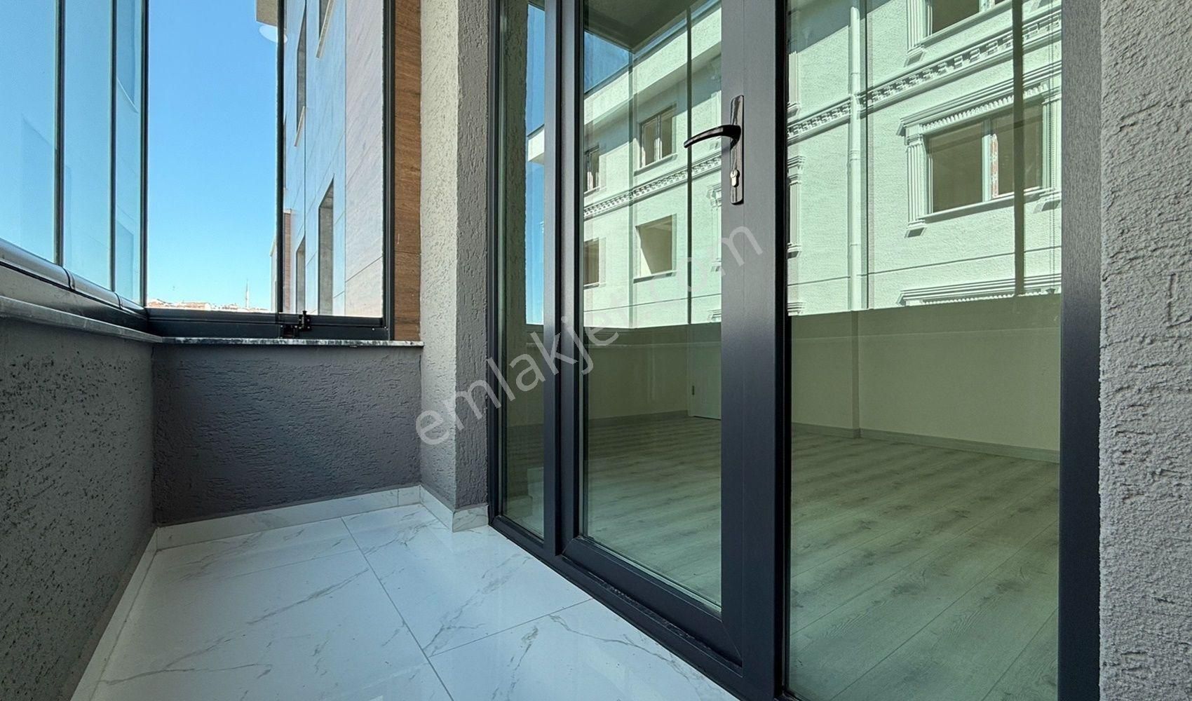 Weal World' Den Bahçelievler De Site İçi, 3+1, Geniş Şık Daire ... - Görsel 19