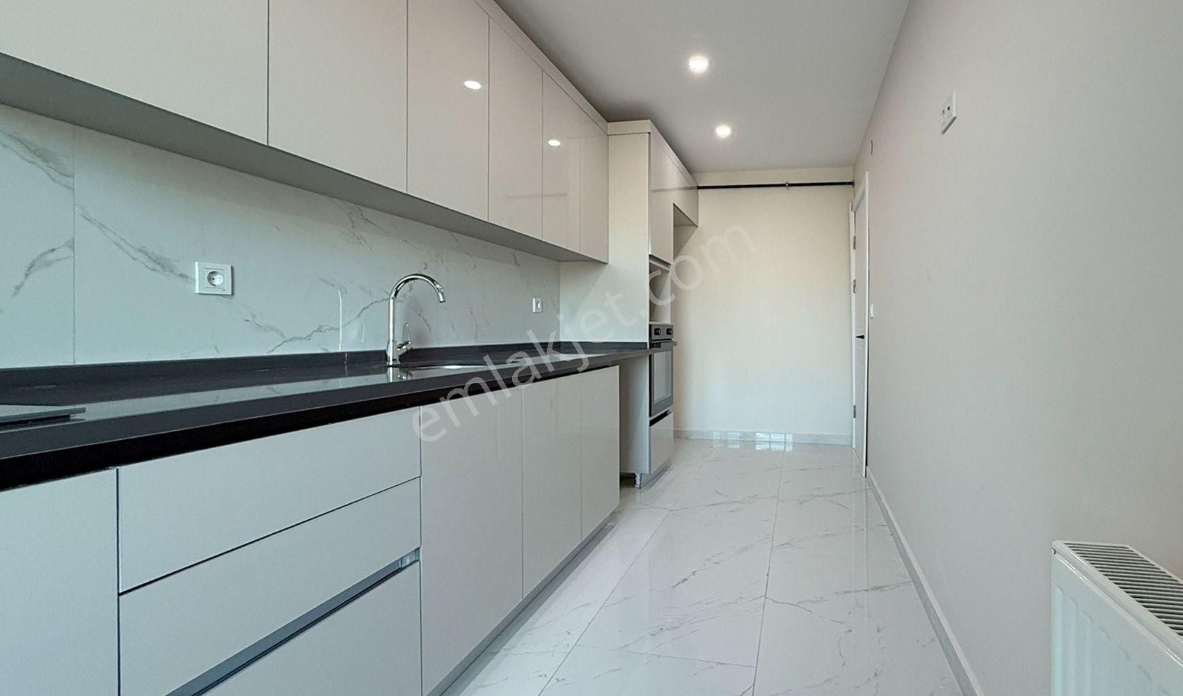 Weal World' Den Bahçelievler De Site İçi, 3+1, Geniş Şık Daire ... - Görsel 13