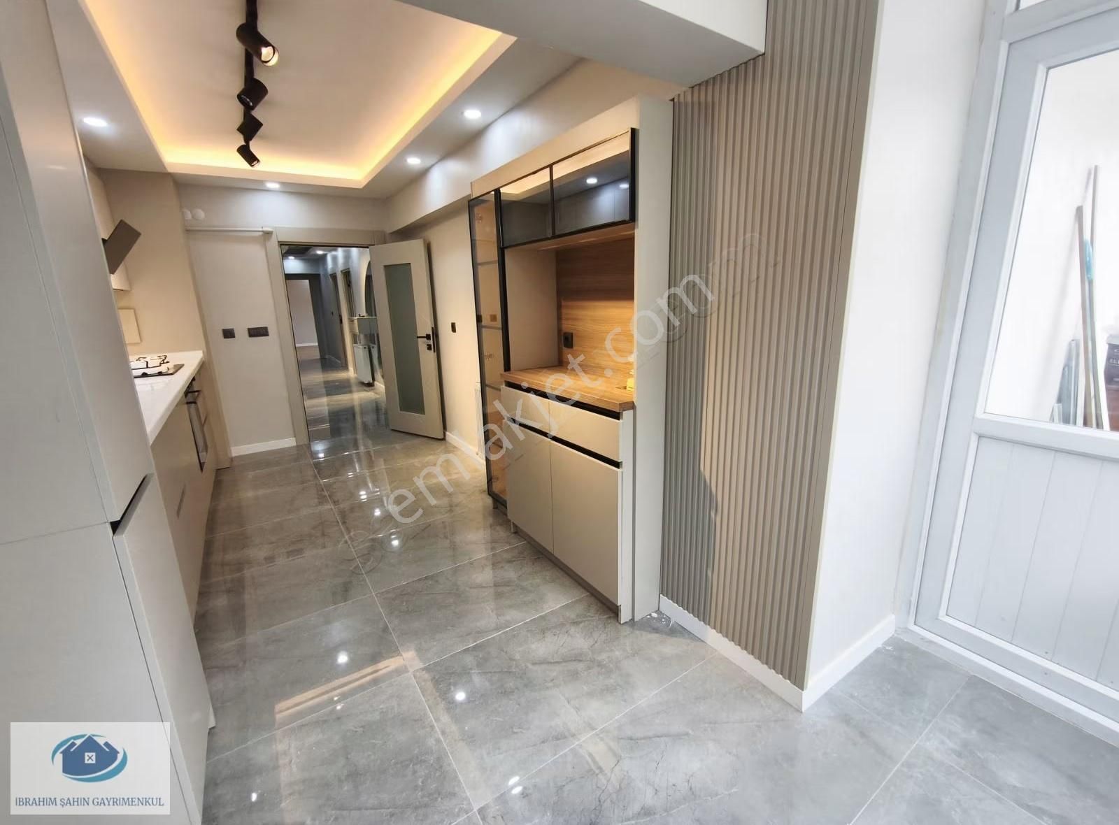 Ankara Etimesgut İstasyon Mah Satılık 3+1 Full Yapılı Daire - Görsel 21