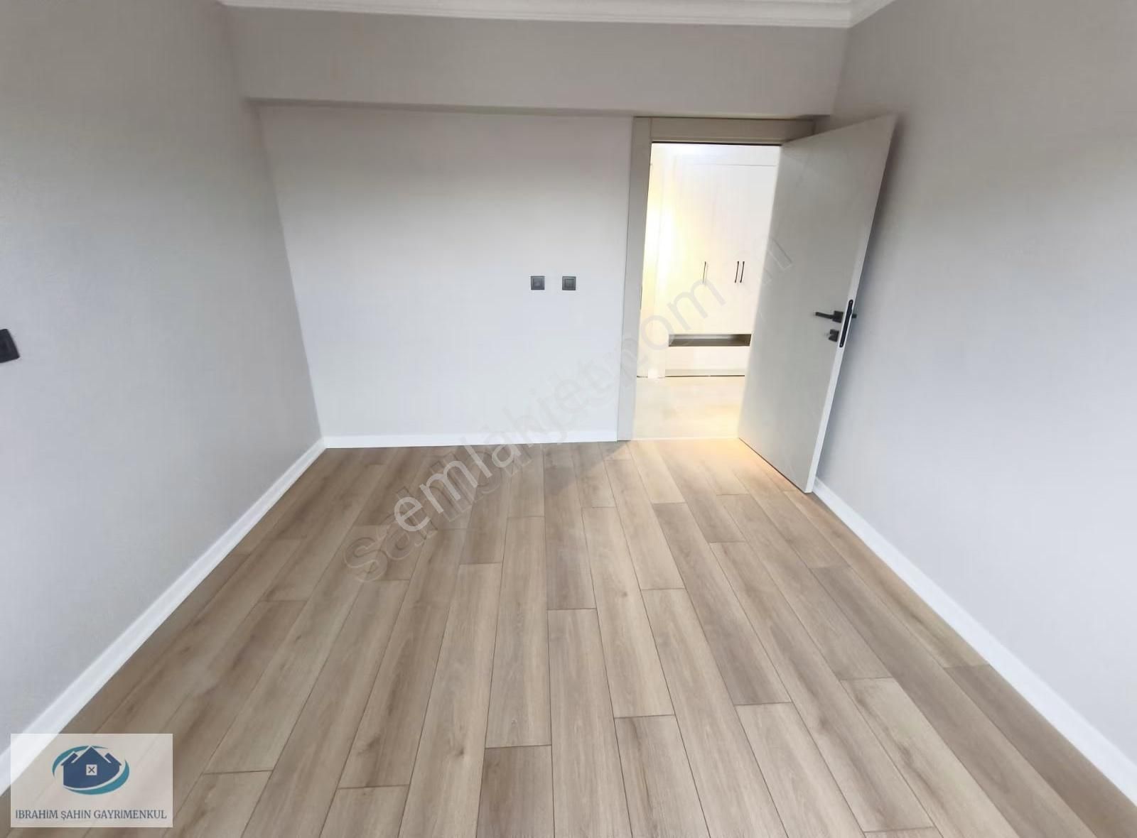 Ankara Etimesgut İstasyon Mah Satılık 3+1 Full Yapılı Daire - Görsel 9