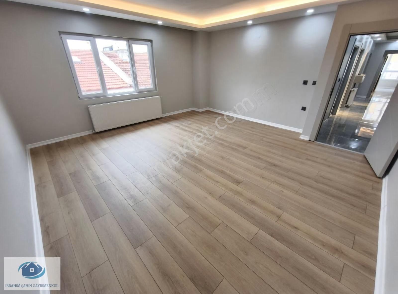 Ankara Etimesgut İstasyon Mah Satılık 3+1 Full Yapılı Daire - Görsel 23