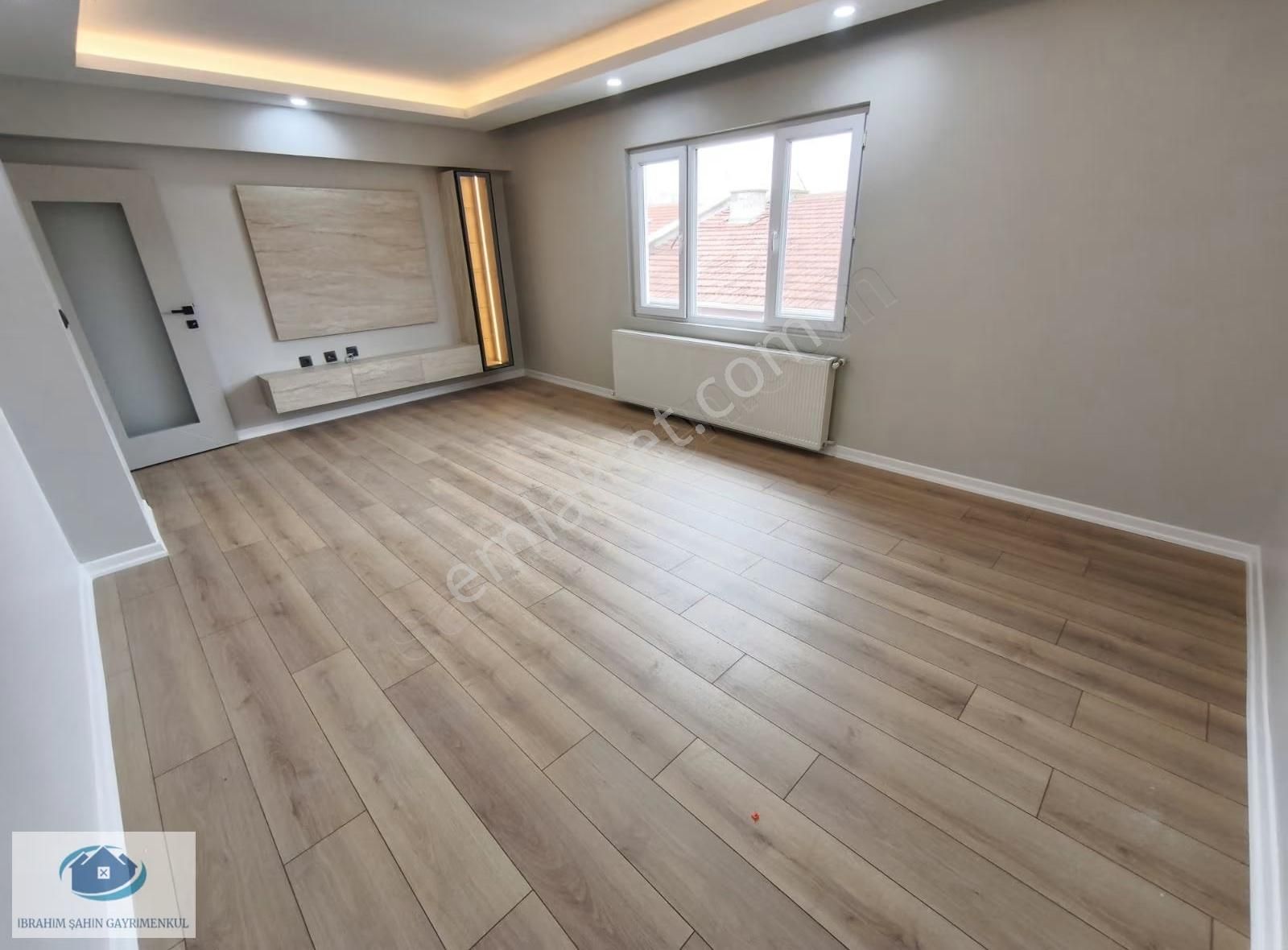 Ankara Etimesgut İstasyon Mah Satılık 3+1 Full Yapılı Daire - Görsel 20