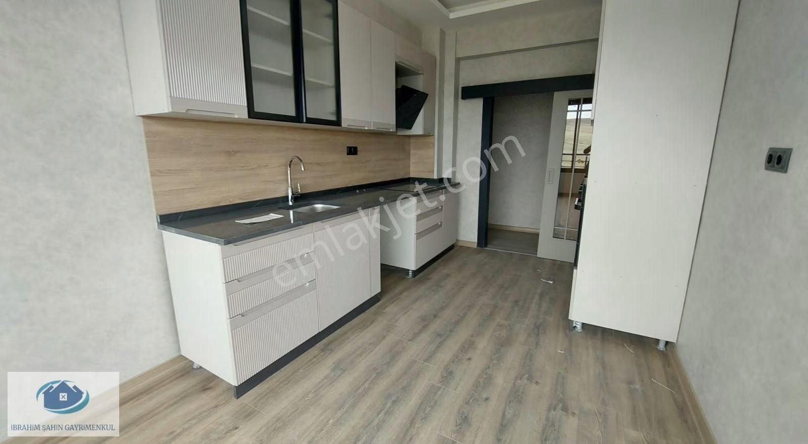 Ankara Etimesgut Yapracık'ta Satılık 2+1 Sıfır Daire Asansörlü - Görsel 27
