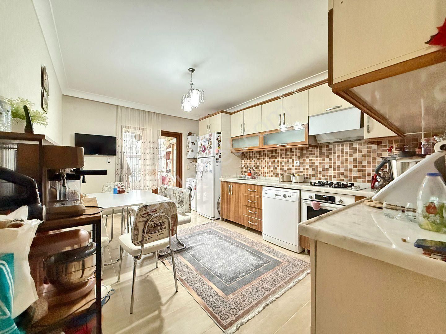 Ufuk Kılıç Emlak'tan Hastane Yakını 3+1 Kilerli Fırsat Daire - Görsel 3