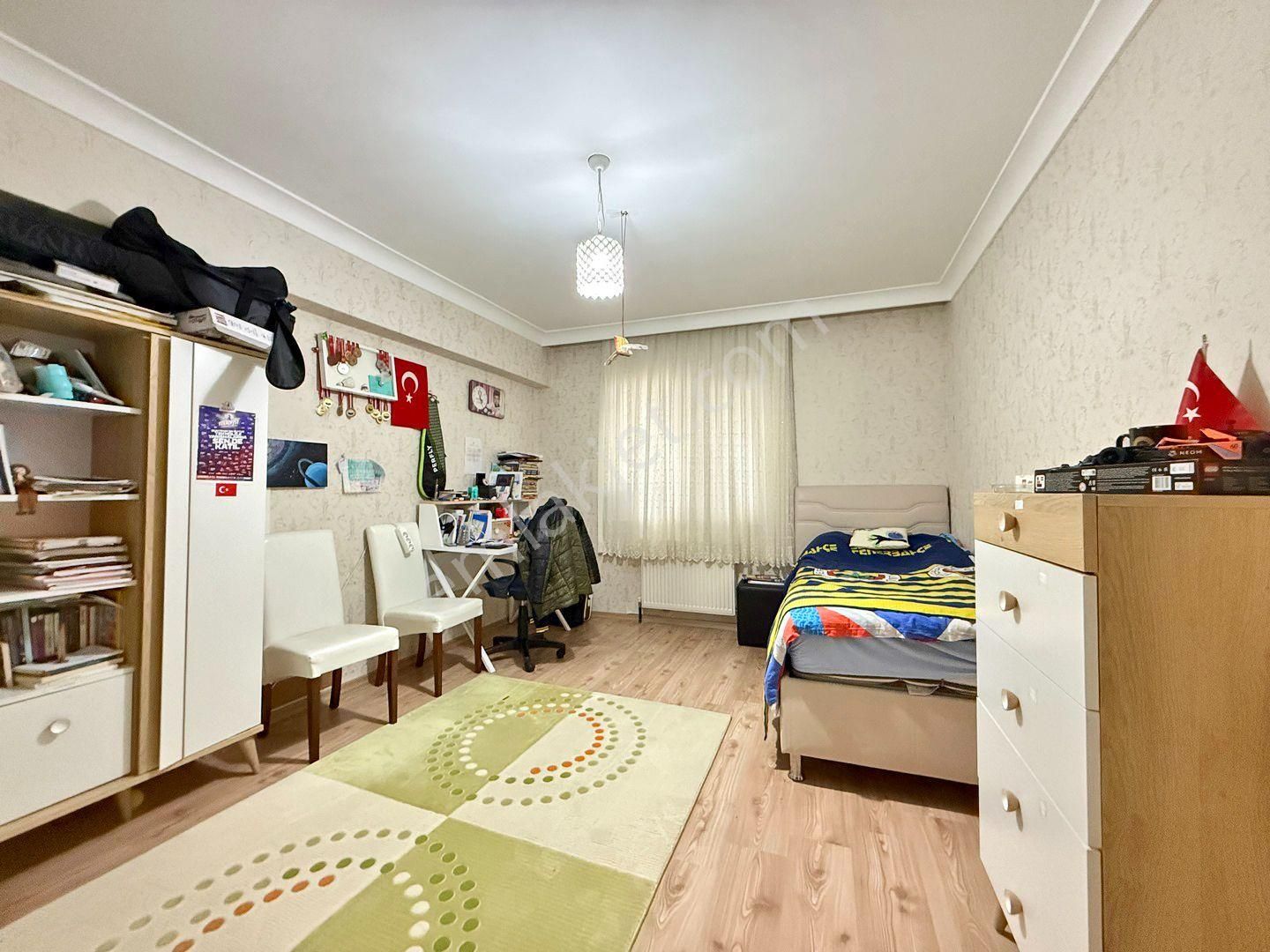 Ufuk Kılıç Emlak'tan Hastane Yakını 3+1 Kilerli Fırsat Daire - Görsel 12