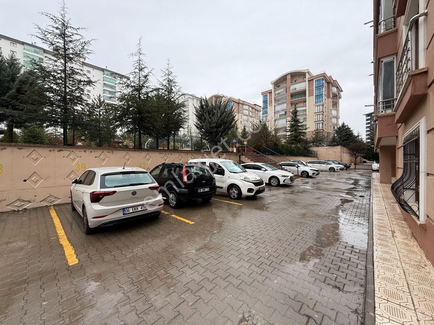 Ufuk Kılıç Emlak'tan Hastane Yakını 3+1 Kilerli Fırsat Daire - Görsel 30