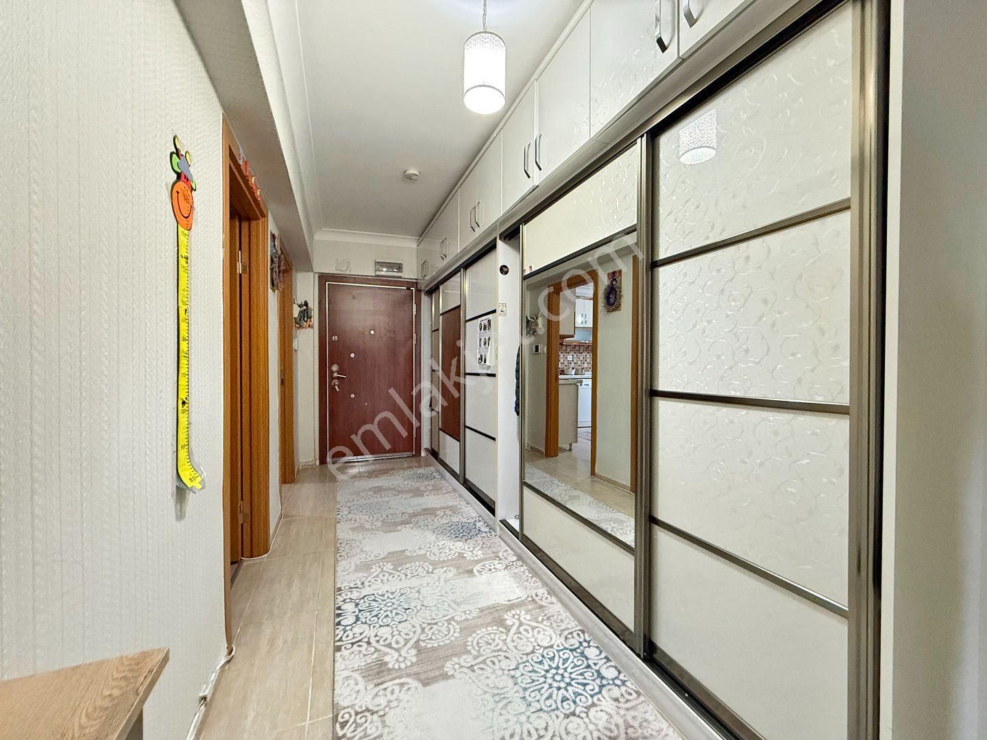 Ufuk Kılıç Emlak'tan Hastane Yakını 3+1 Kilerli Fırsat Daire - Görsel 24