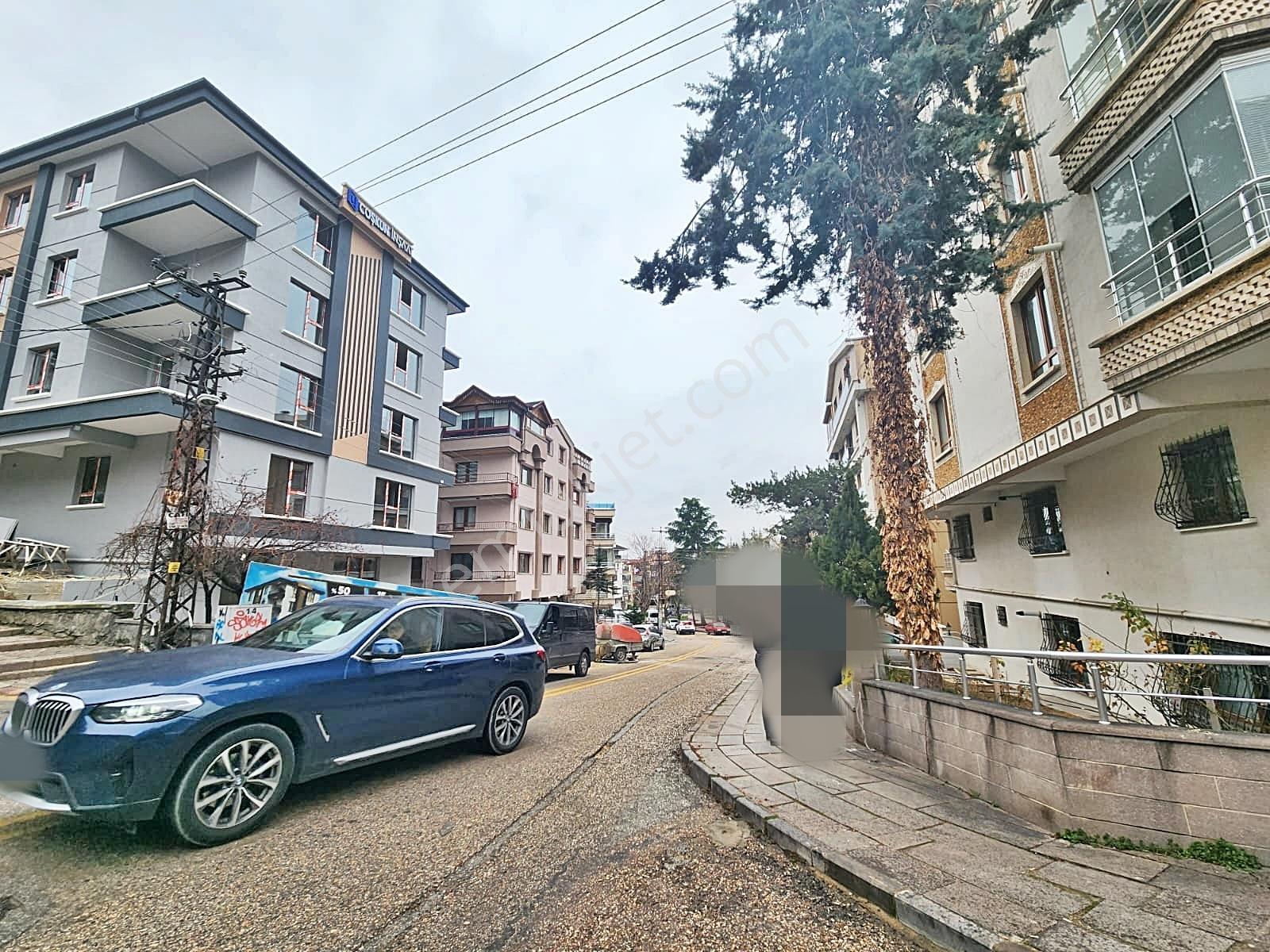 Göktürk Parkı Üstünde Balkonlu Asansörlü 2+1 Daire - Görsel 16